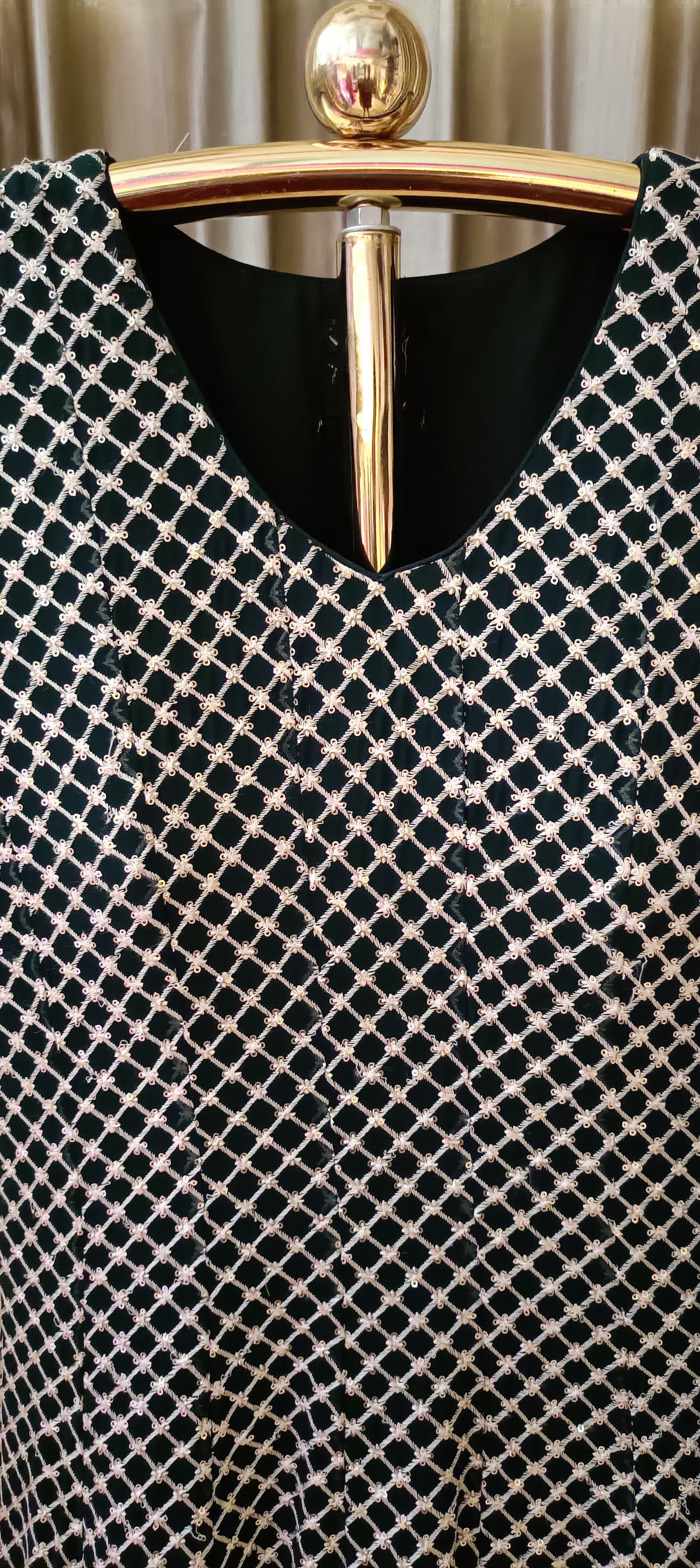 PARTY WEAR,SANGEET,MEHNDI,ROKA,ENGAGEMENT,FLOOR LENGTH,ANARKALI SUIT