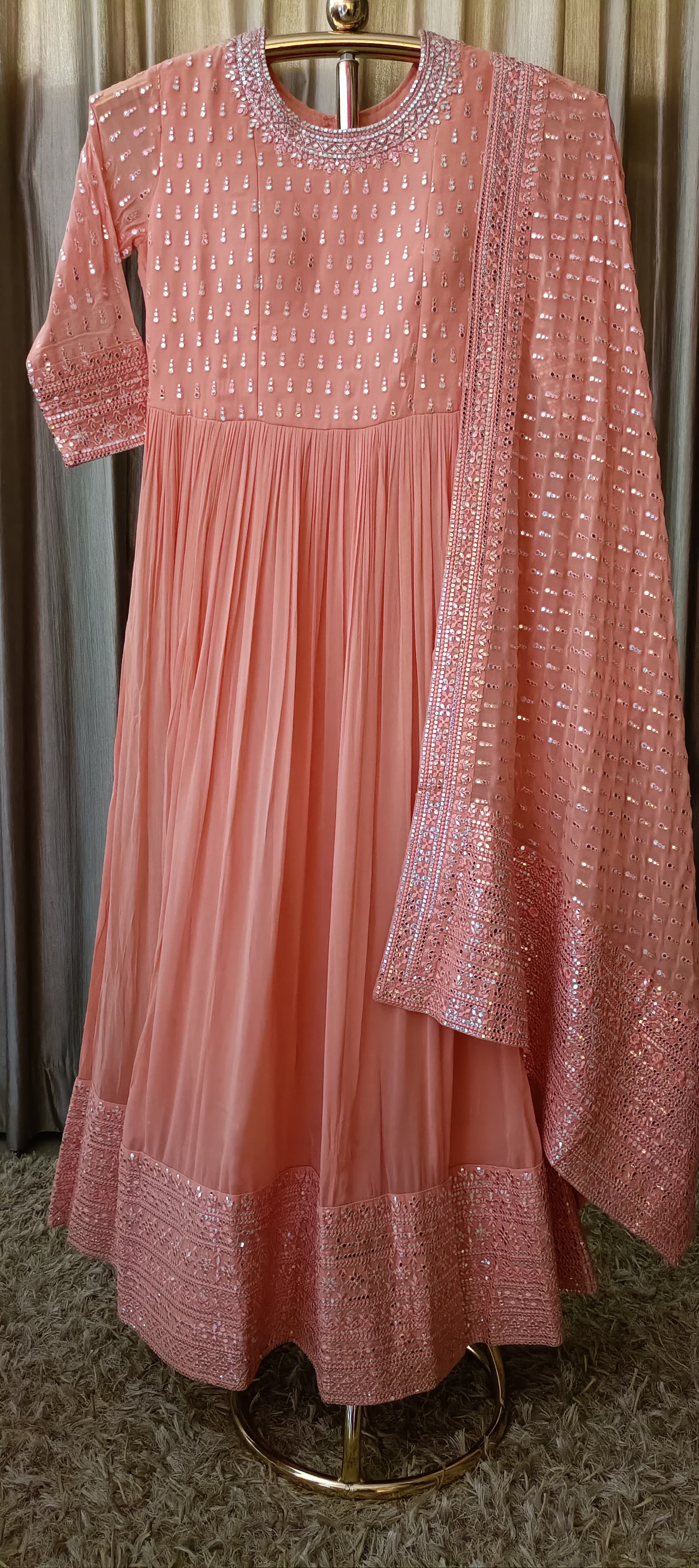 PARTY WEAR,SANGEET,ROKA,HALDI,MEHNDI,TRADITIONAL,FUNCTIONAL,ANARKALI WITH HEAVY DUPATTA