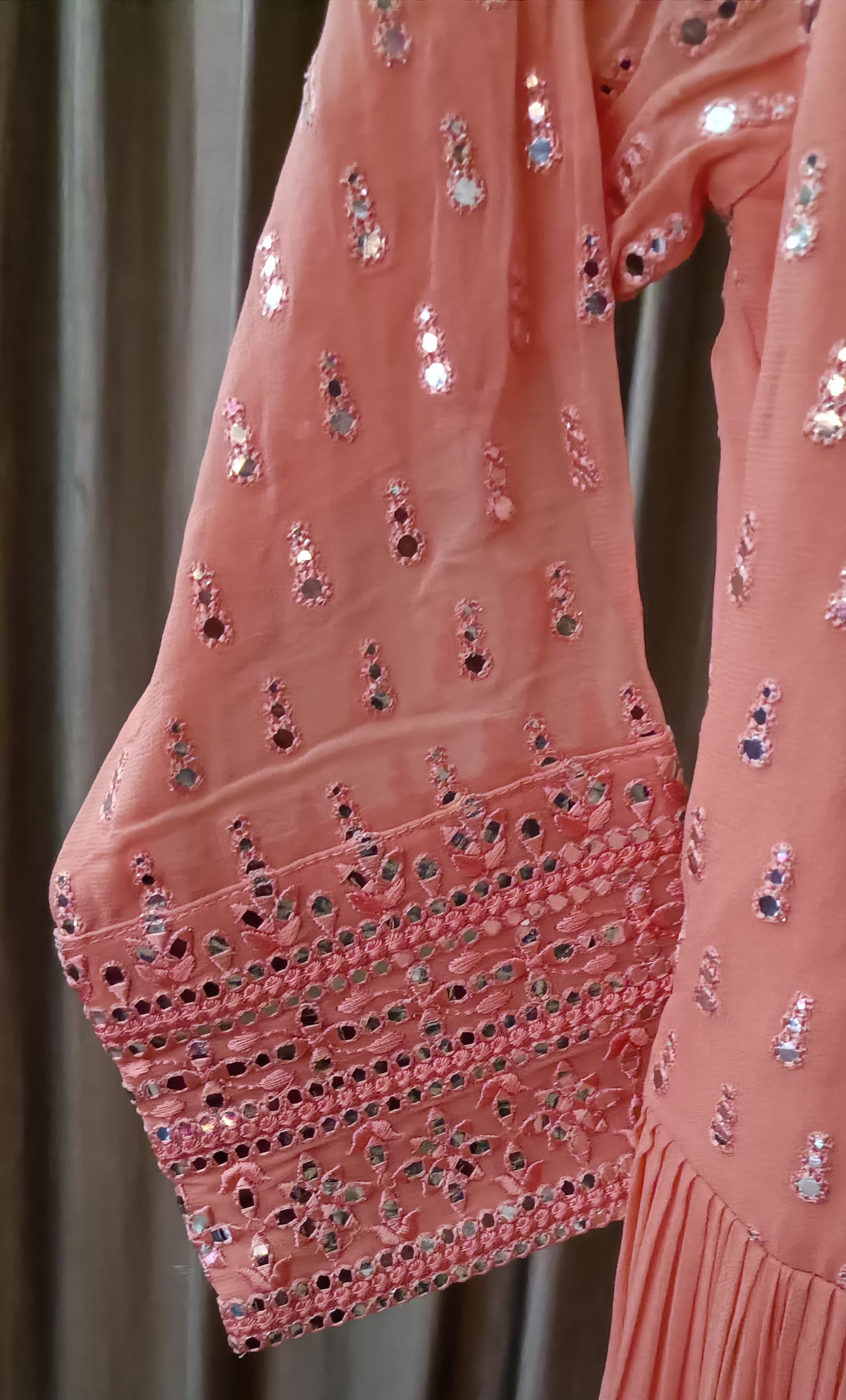 PARTY WEAR,SANGEET,ROKA,HALDI,MEHNDI,TRADITIONAL,FUNCTIONAL,ANARKALI WITH HEAVY DUPATTA