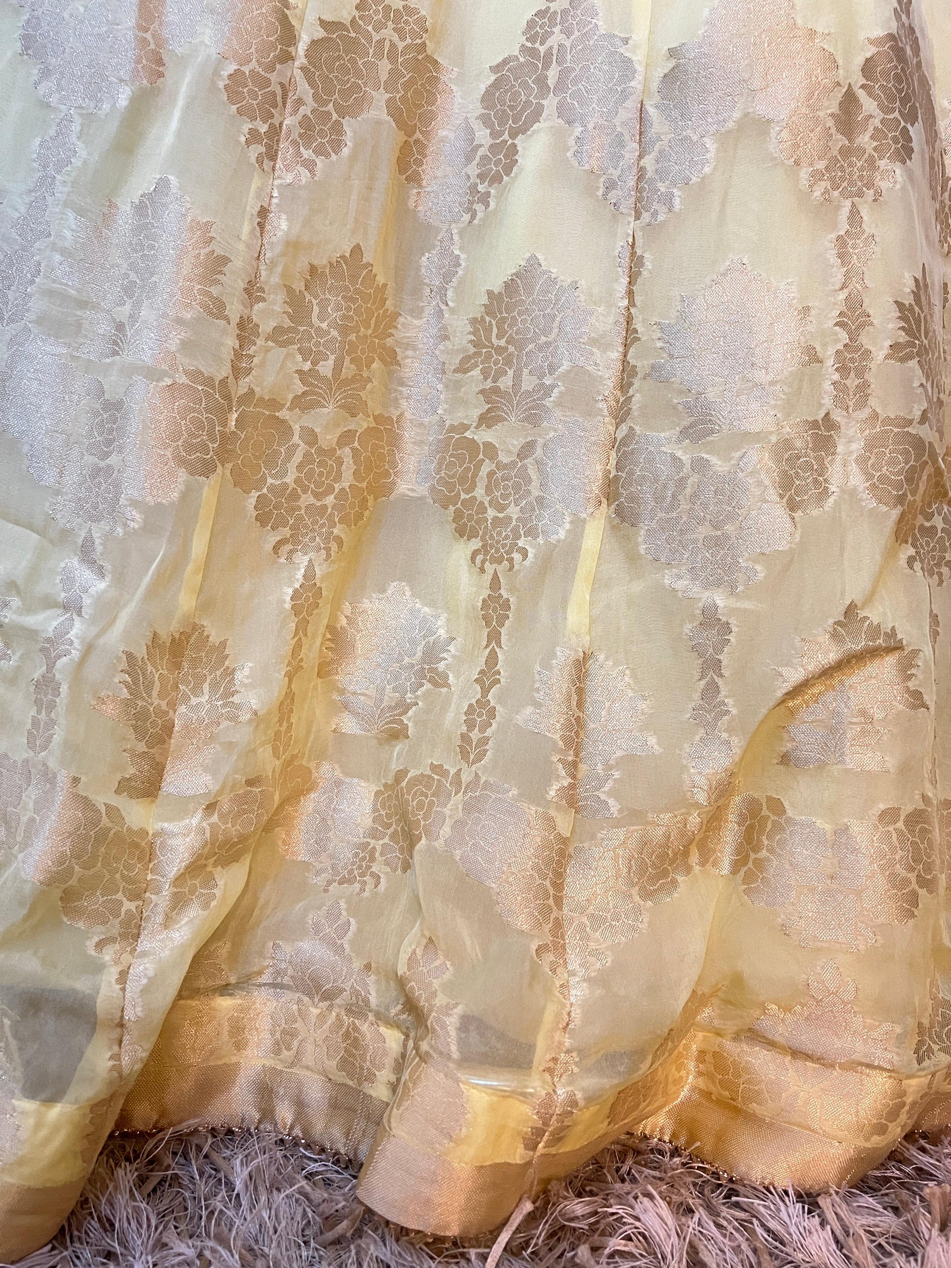 ORGANZA LEHNGA WEDDING,SANGEET, HALDI, OR FESTIVE,OCCASSION TRADITIONAL