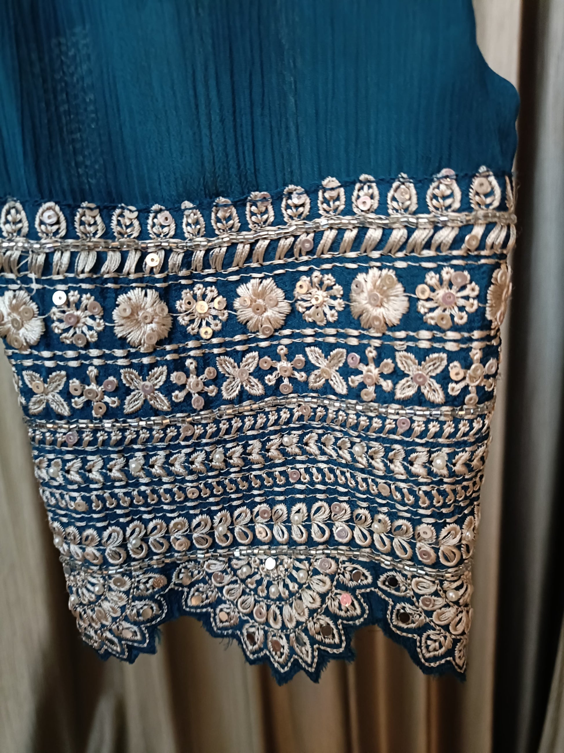 PARTY WEAR,SANGEET,FUNCTIONAL,ROKA,ANARKALI SUIT