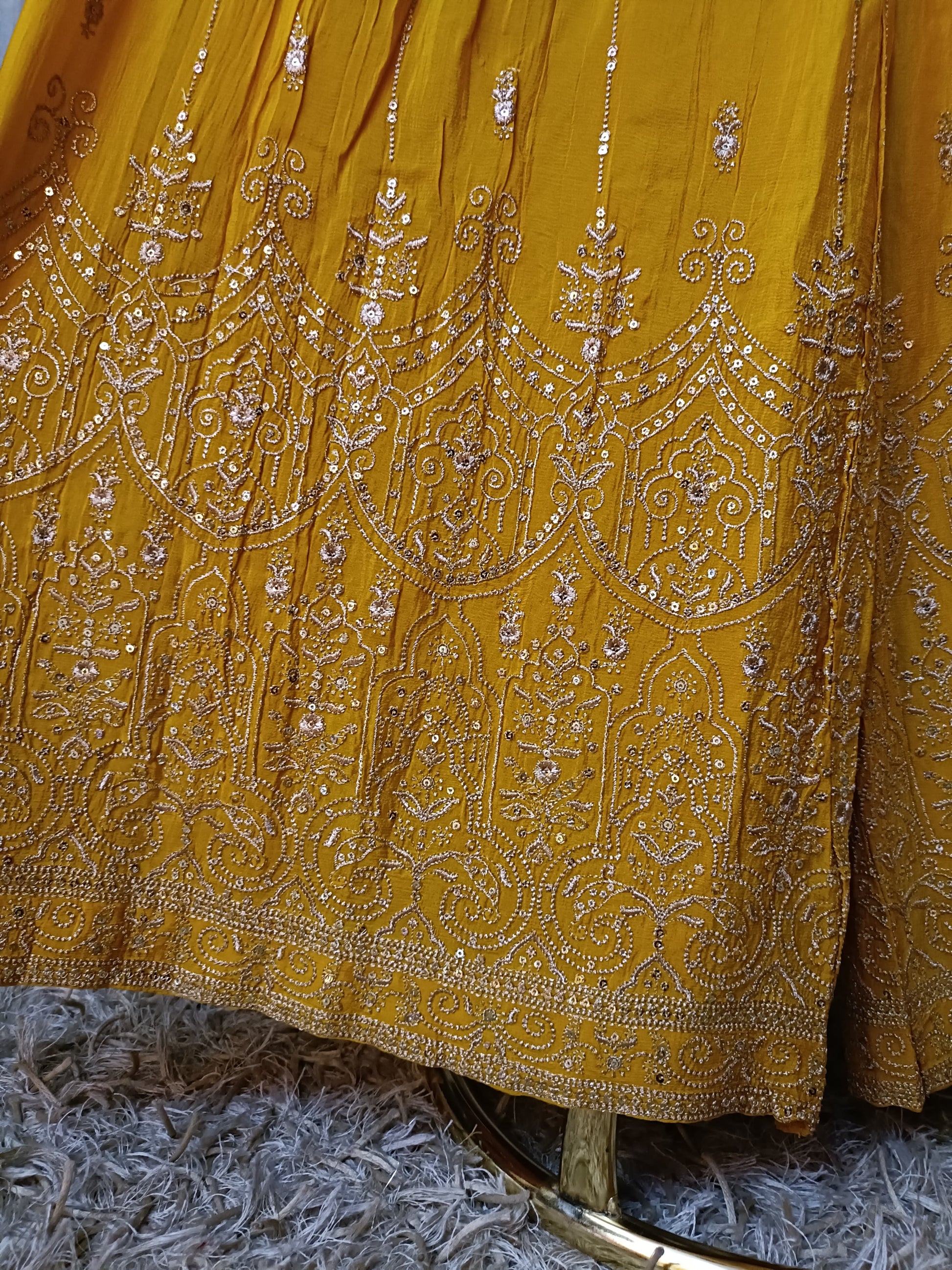 PLUS SIZE,PARTY WEAR,HALDI,MEHNDI,PALAZZO,GHARARA