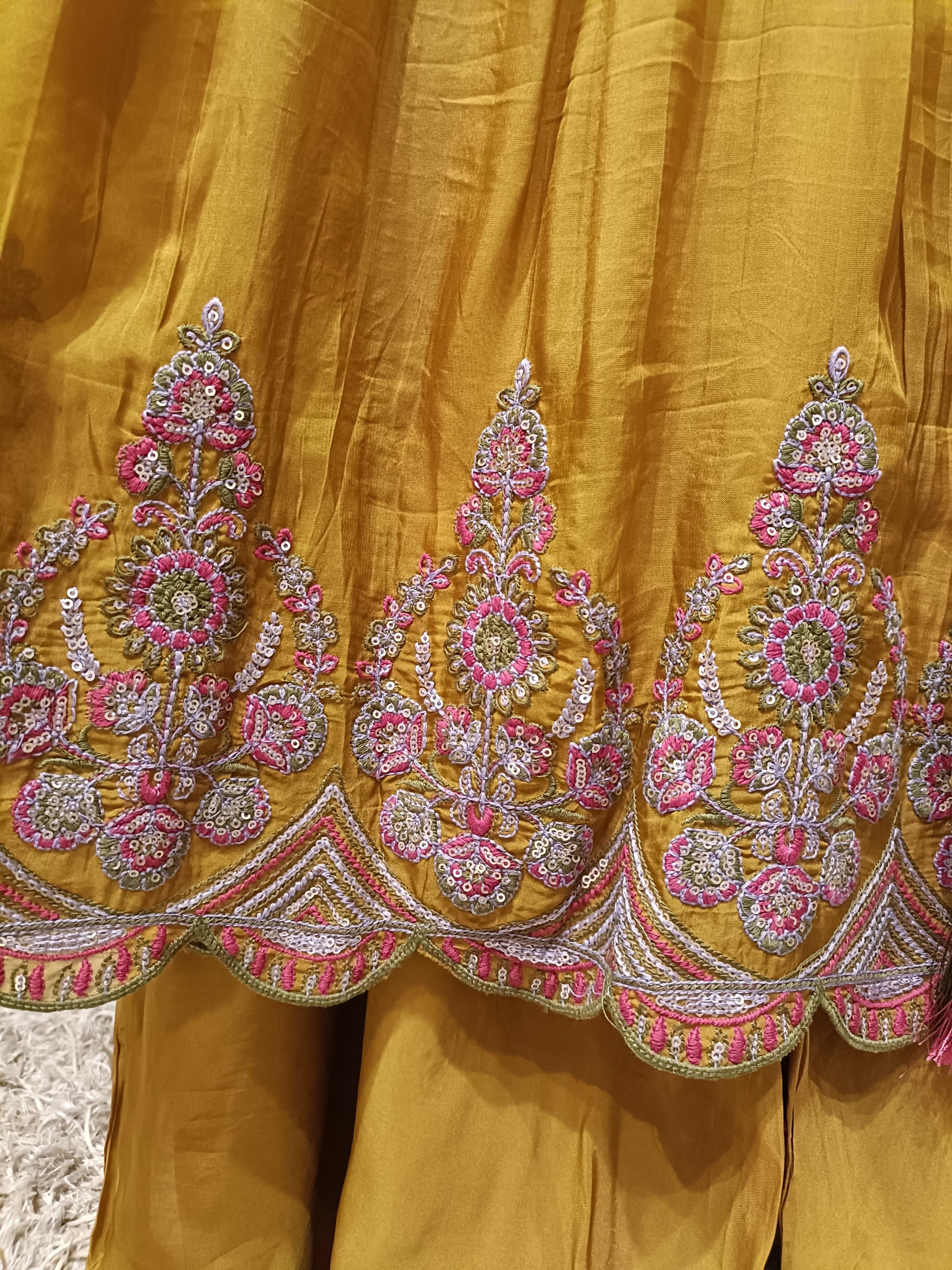 PLUS SIZE,HALDI,MEHNDI,SANGEET,PARTY WEAR,PALAZZO,GHARARA