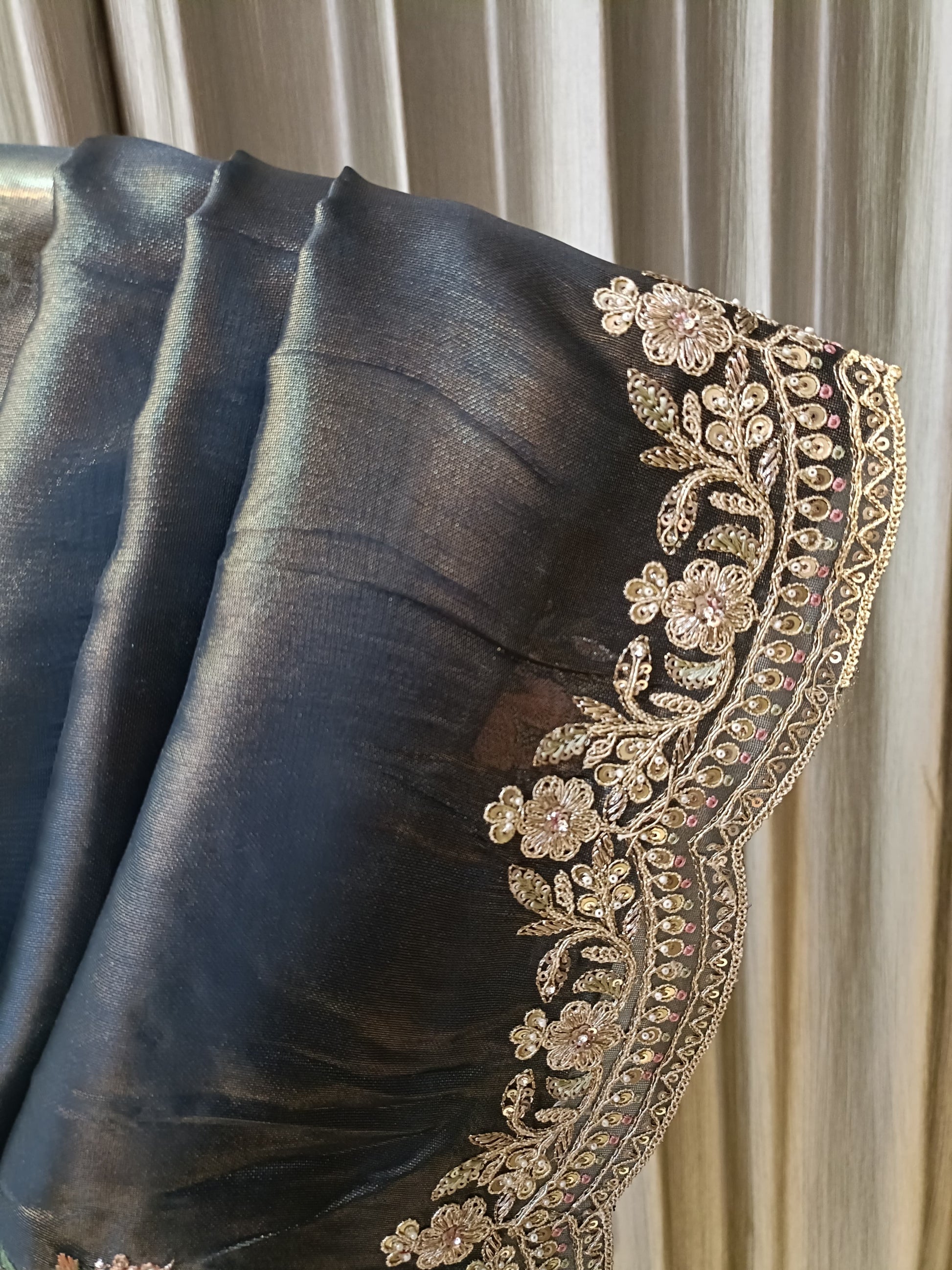 PARTY WEAR,SANGEET,FUNCTIONAL SAREE