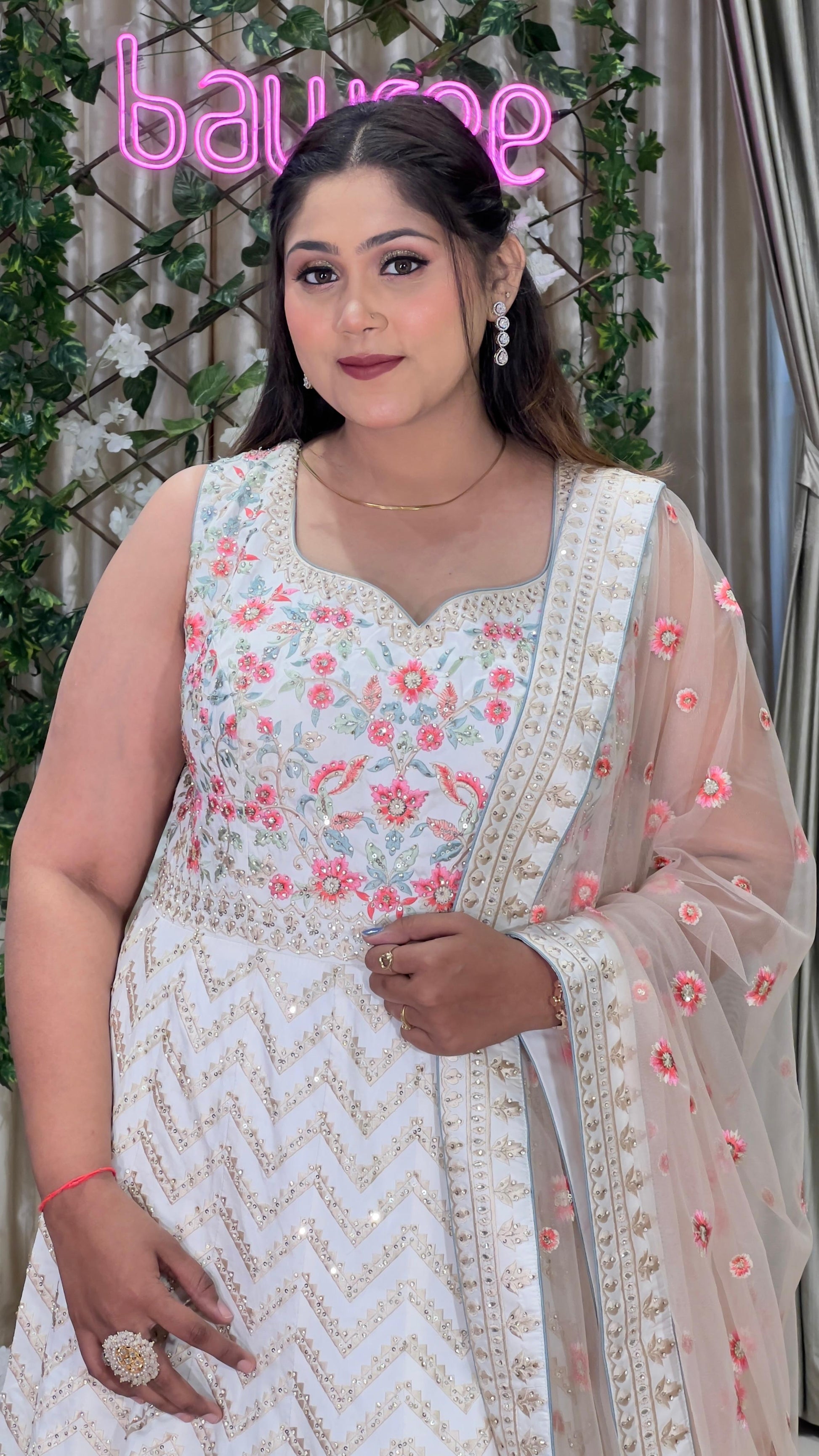 PARTY WEAR,TRADITIONAL,FESTIVAL & SANGEET PLUS SIZE GOWN