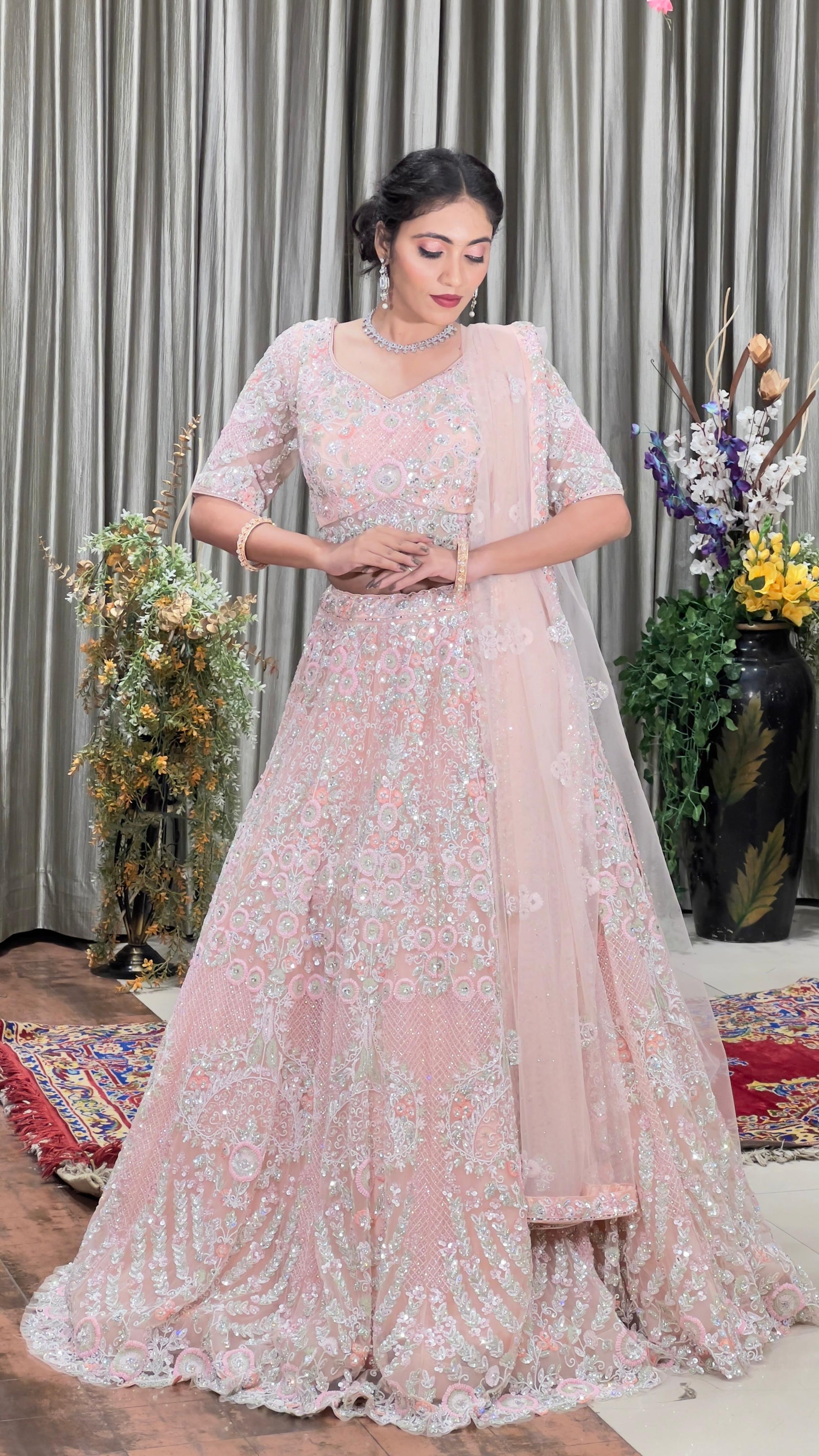 ENGAGEMENT,RECEPTION & WEDDING WEAR DESIGNER LEHENGA CHOLI