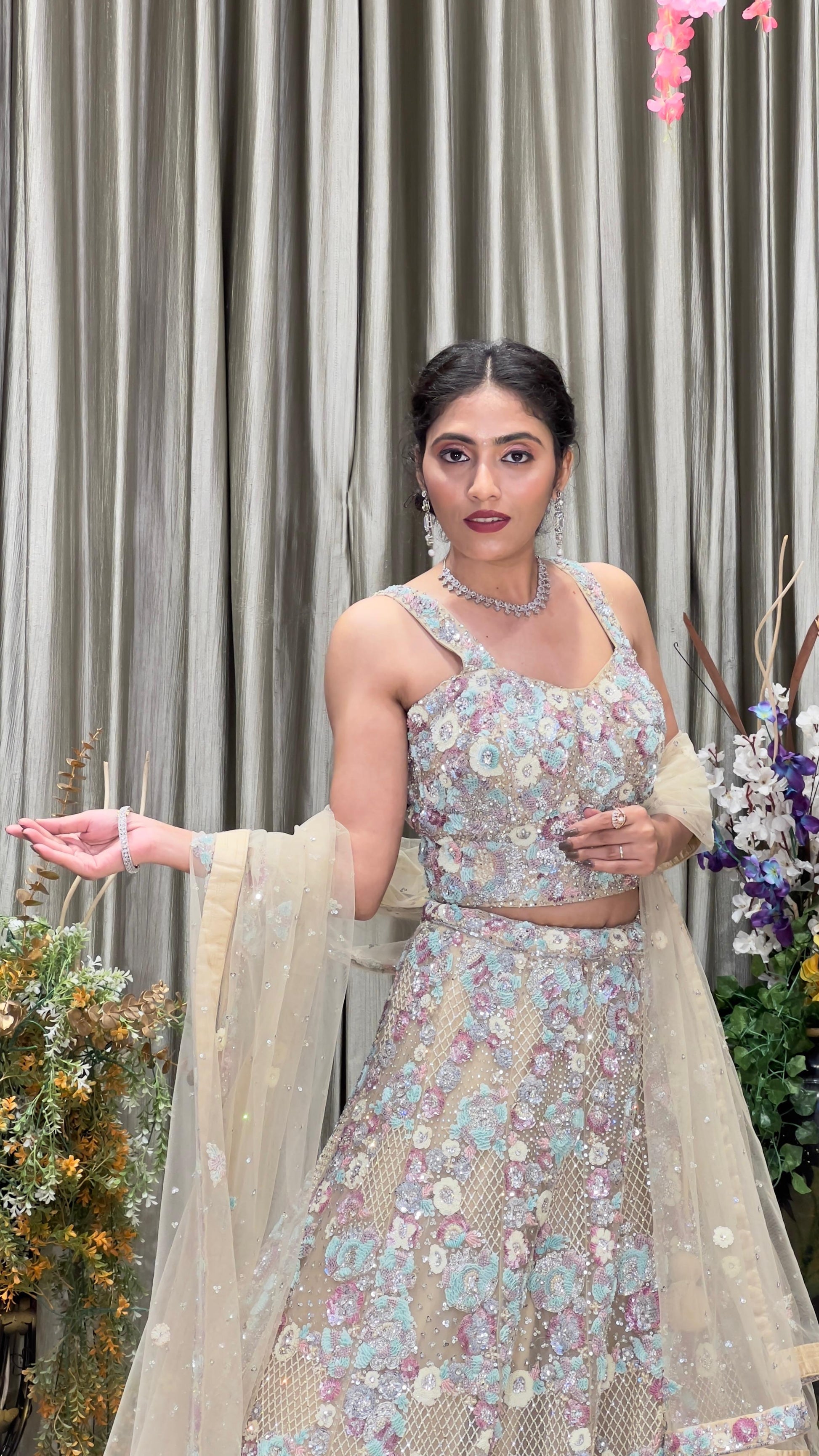 RECEPTION,ENGAGEMENT & WEDDING WEAR DESIGNER LEHENGA CHOLI