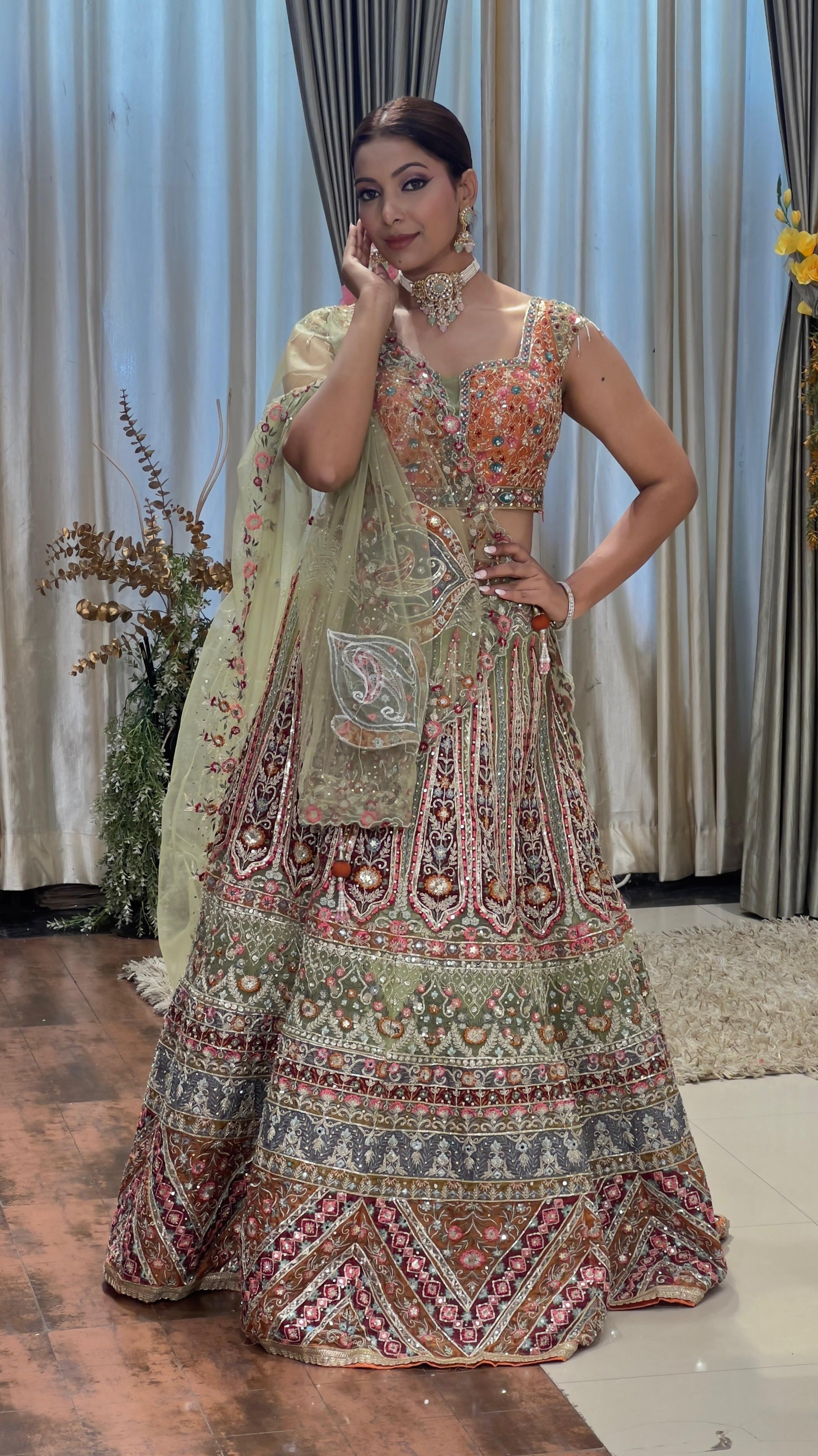 RECEPTION,WEDDING FUNCTION LEHENGA CHOLI