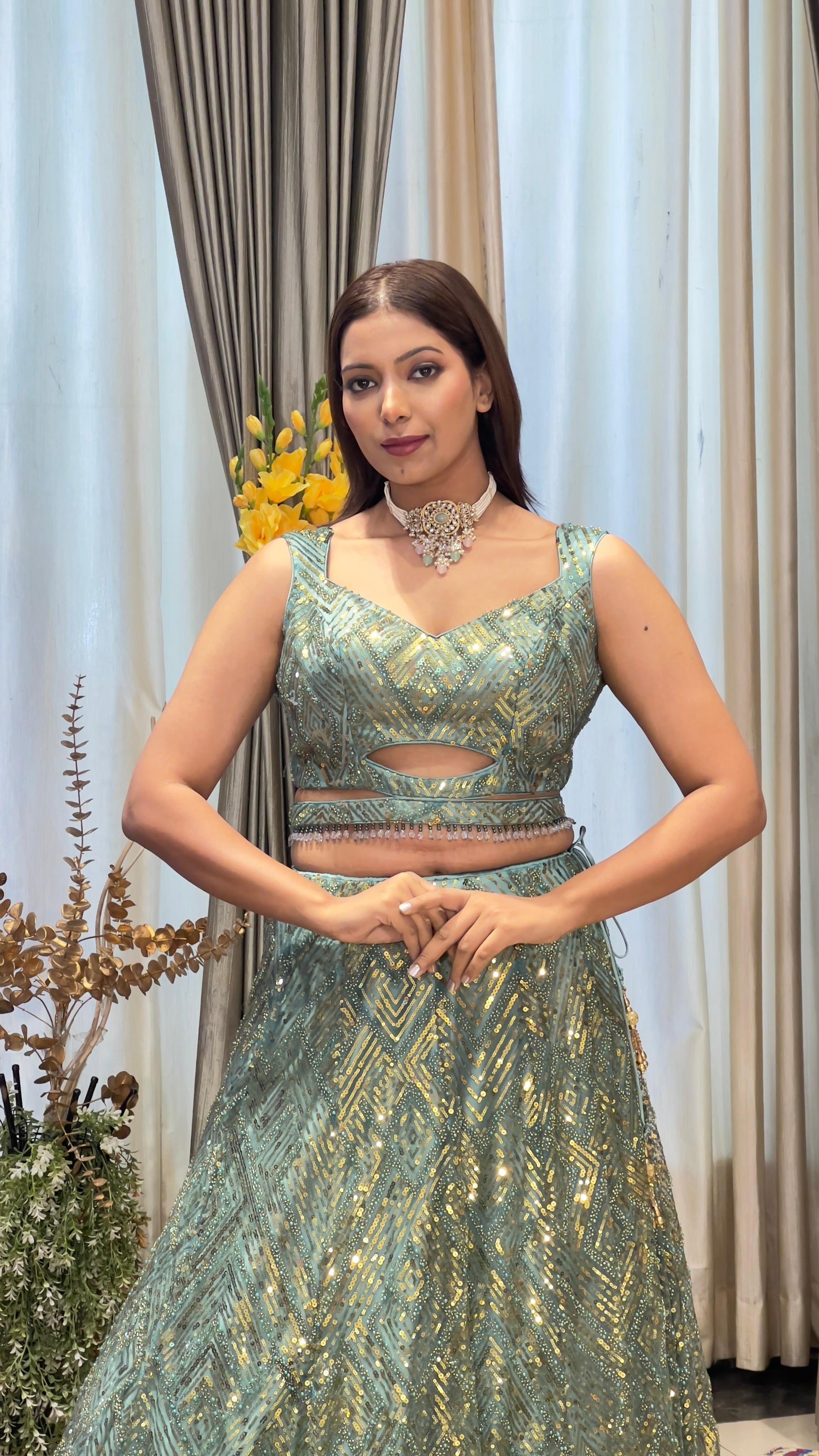 PARTY WEAR,RECEPTION,SANGEET,MEHNDI,DESIGNER LEHENGA CHOLI