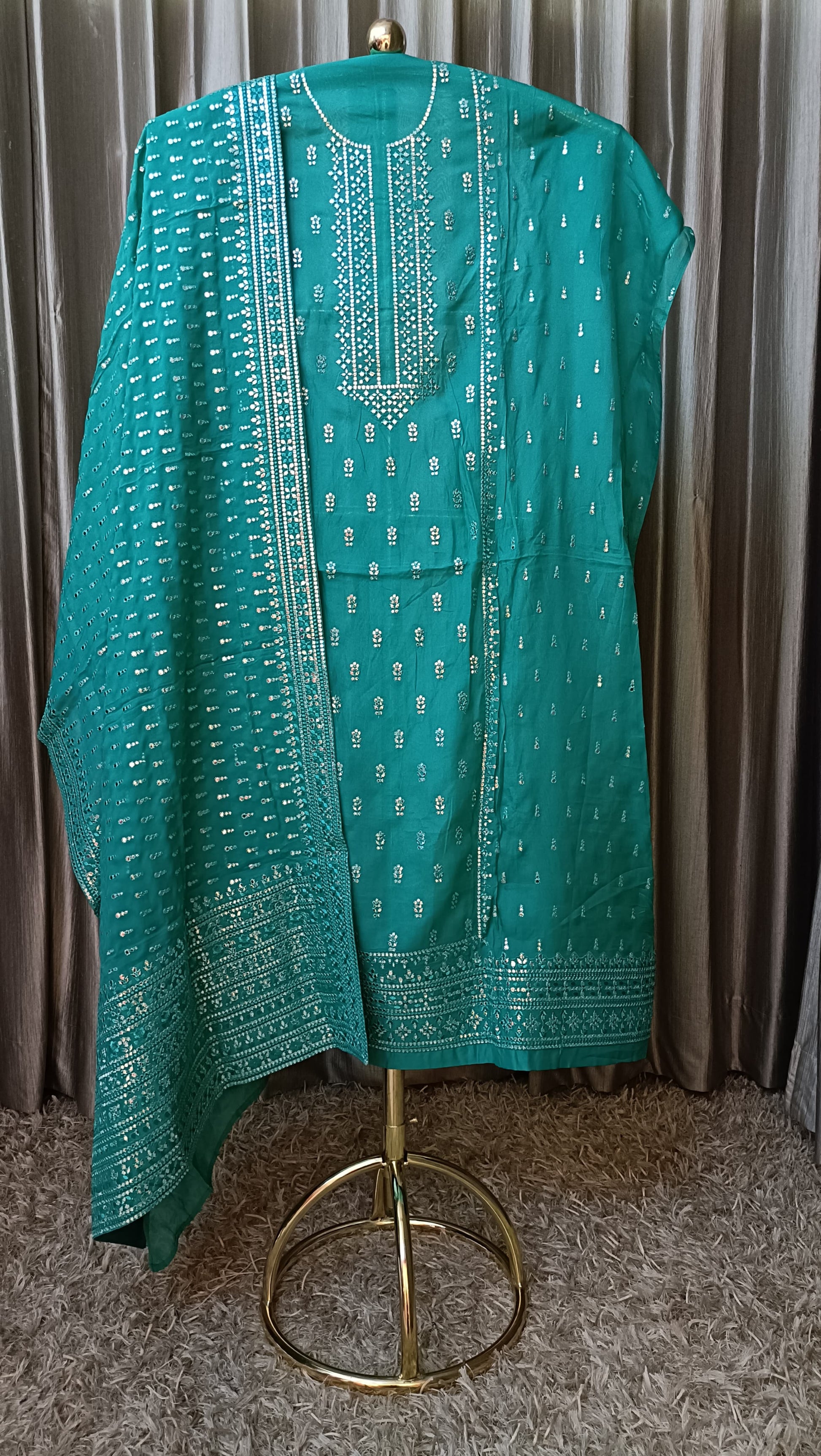 TRADITIONAL,FESTIVE OCCASSION DRESS MATERIAL