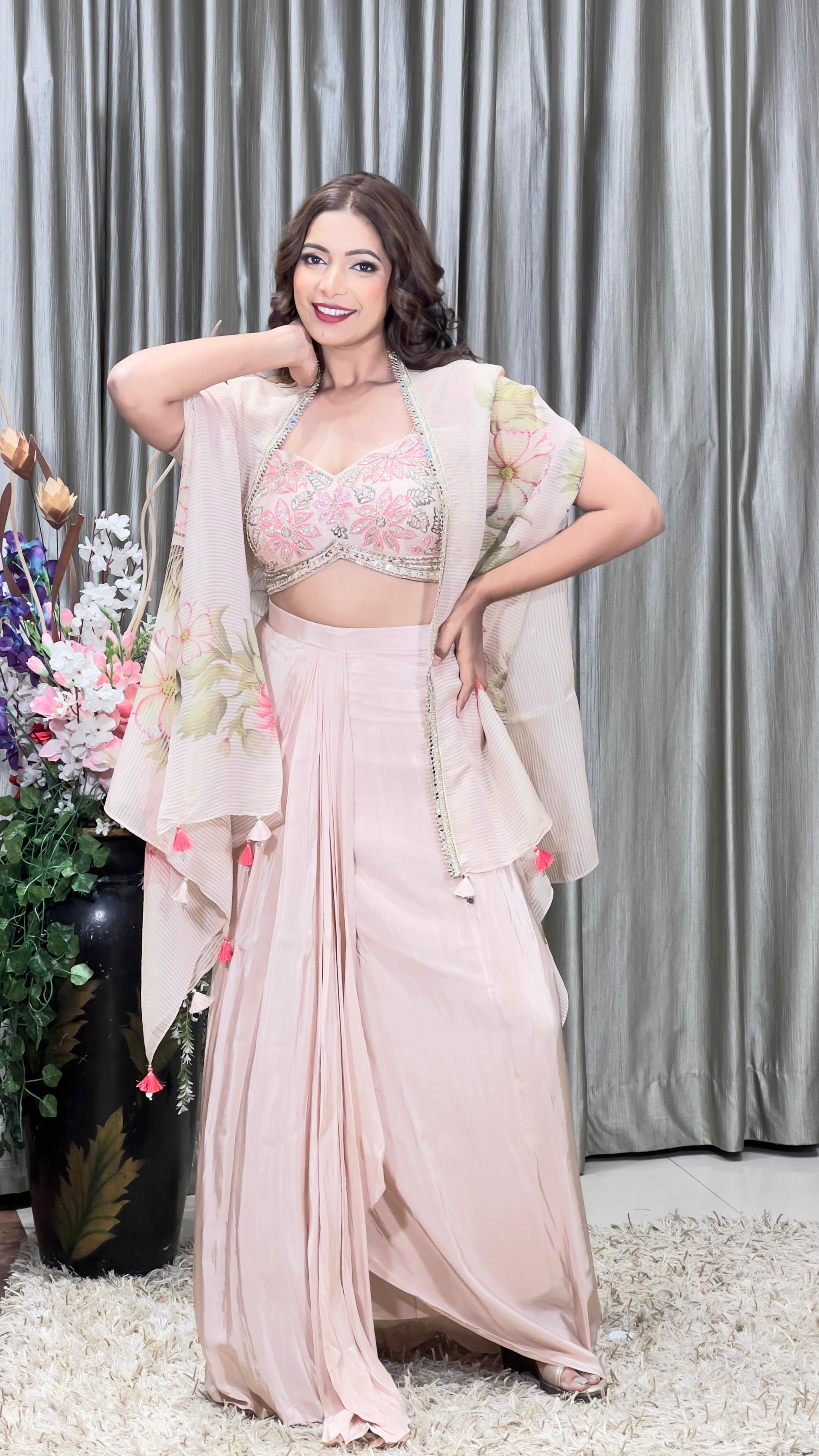 INDO-WESTERN OUTFIT EVENING PARTY,FESTIVE OCCASSION,SANGEET,PARTY WEAR