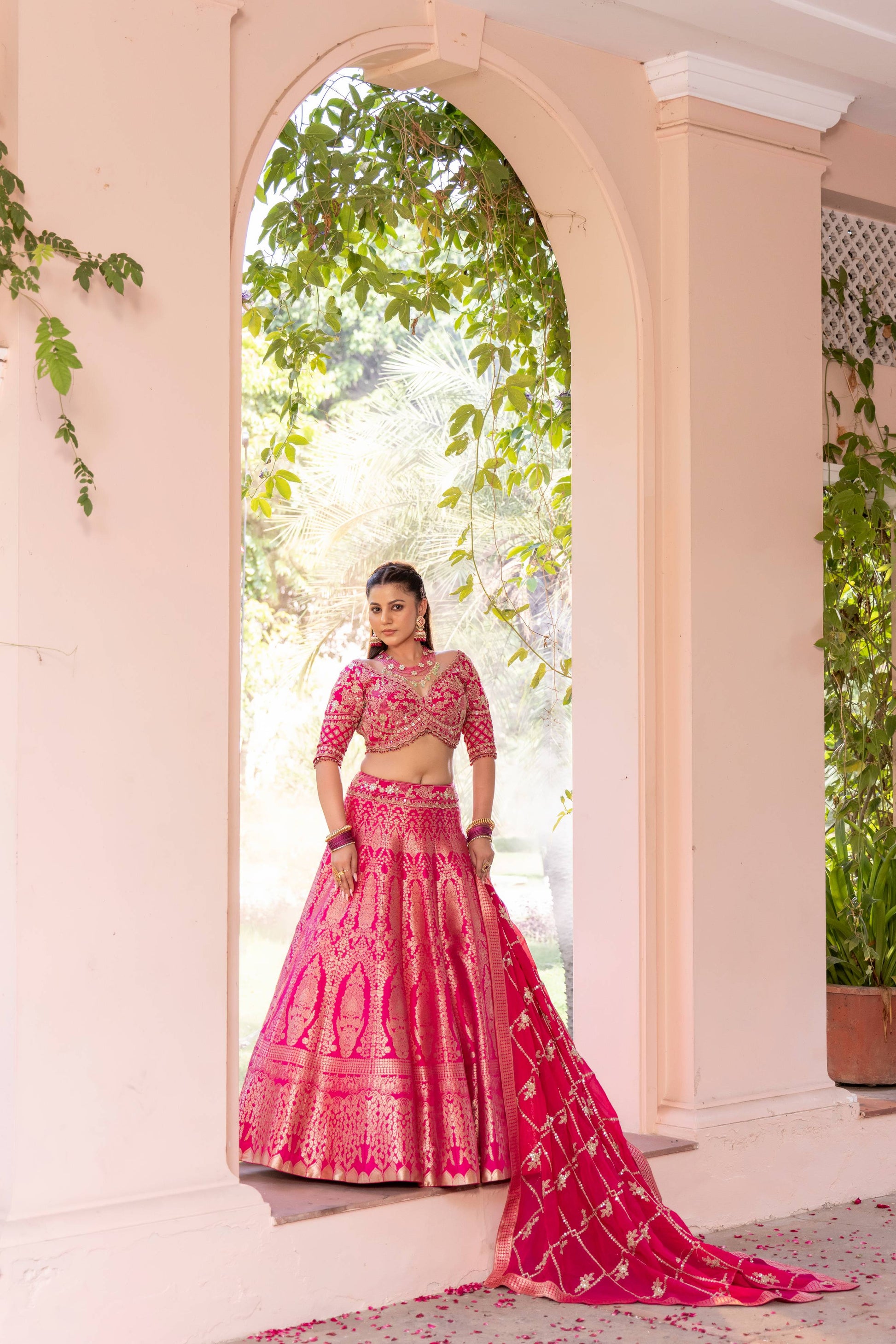 BANARSI SILK DESIGNER LEHENGA CHOLI MEHENDI,WEDDING,RECEPTION PARTY WEAR