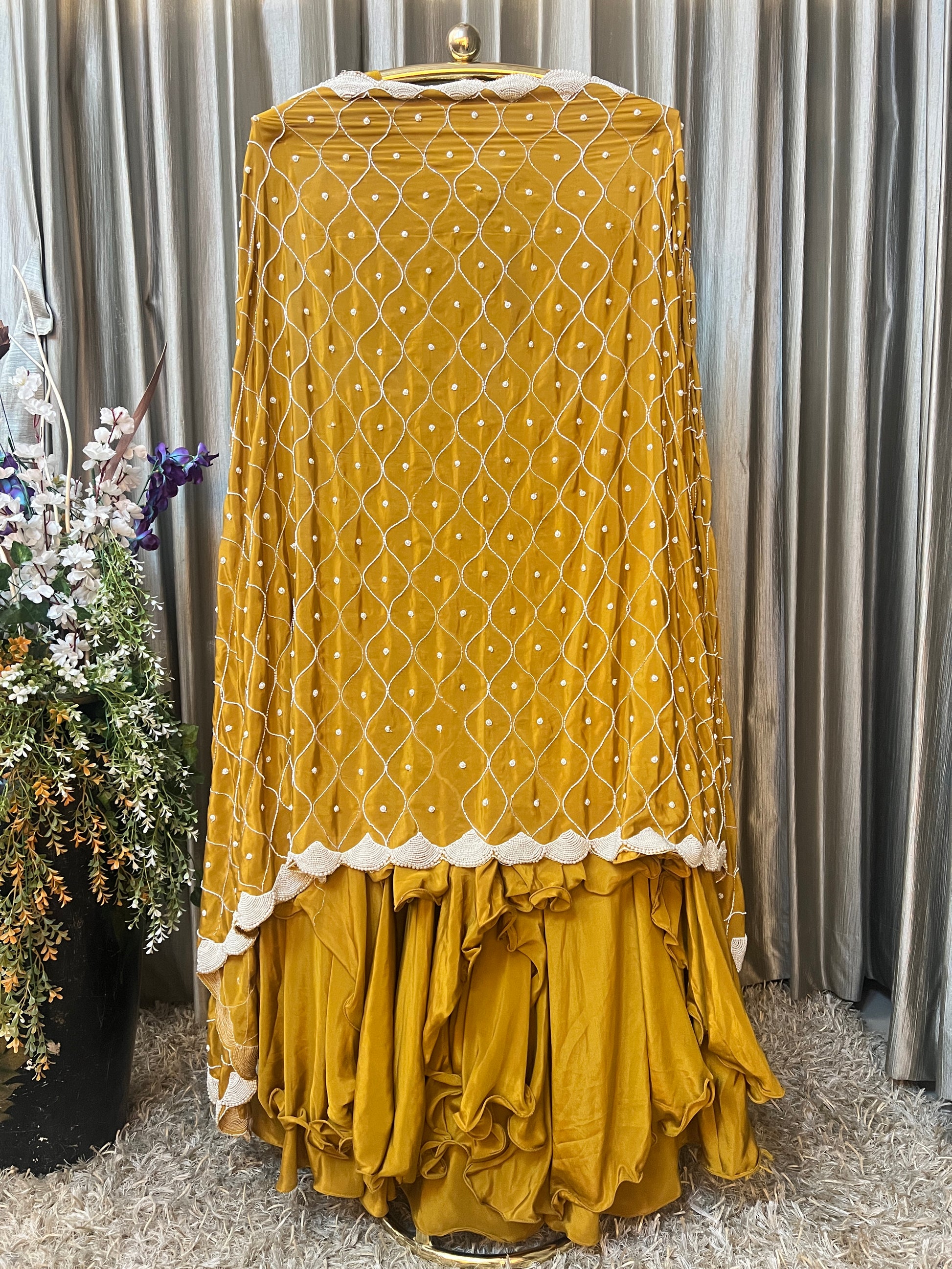 INDO-WESTERN, JACKET STYLE,SHRUG,RUFFLE,HALDI,MEHENDI,SANGEET,COCKTAIL,FUSION WEAR PREWEDDING LEHENGA CHOLI