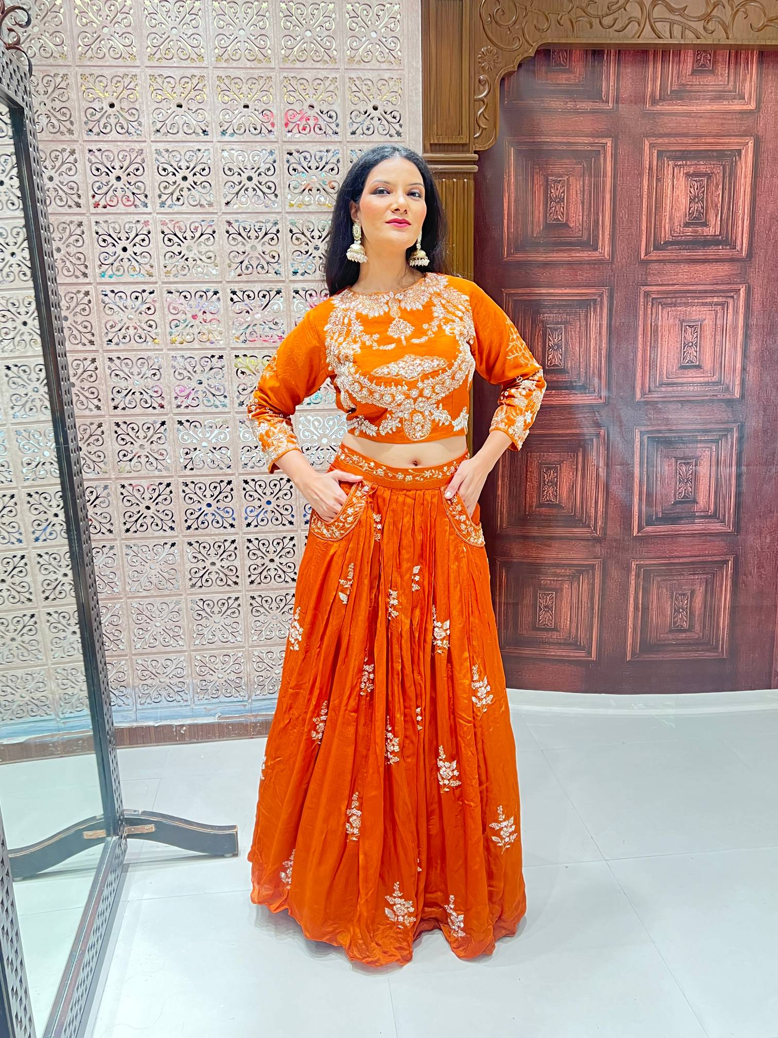 DESIGNER LEHENGA MEHNDI,HALDI,RECEPTION,EVENING,SIDER, PARTY WEAR OUTFIT