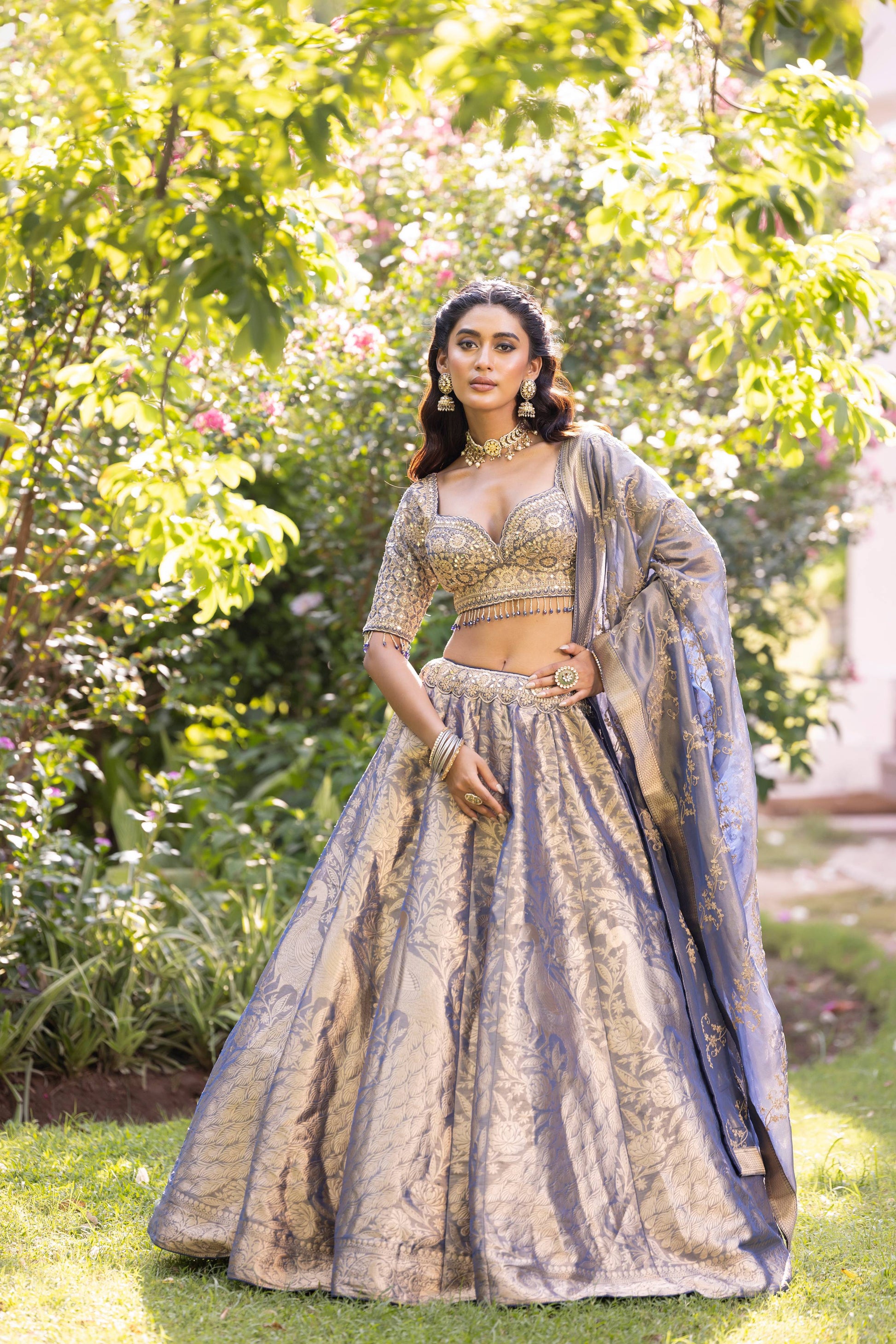 DESIGNER LEHENGA WDDING,RECEPTION,PARTY WEAR BANARSI SILK OUTFIT