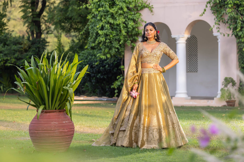 BANARSI SILK BRIDAL LEHENGA CHOLI, SIDER ,RECEPTION,FUNCTIONAL PARTY WEAR