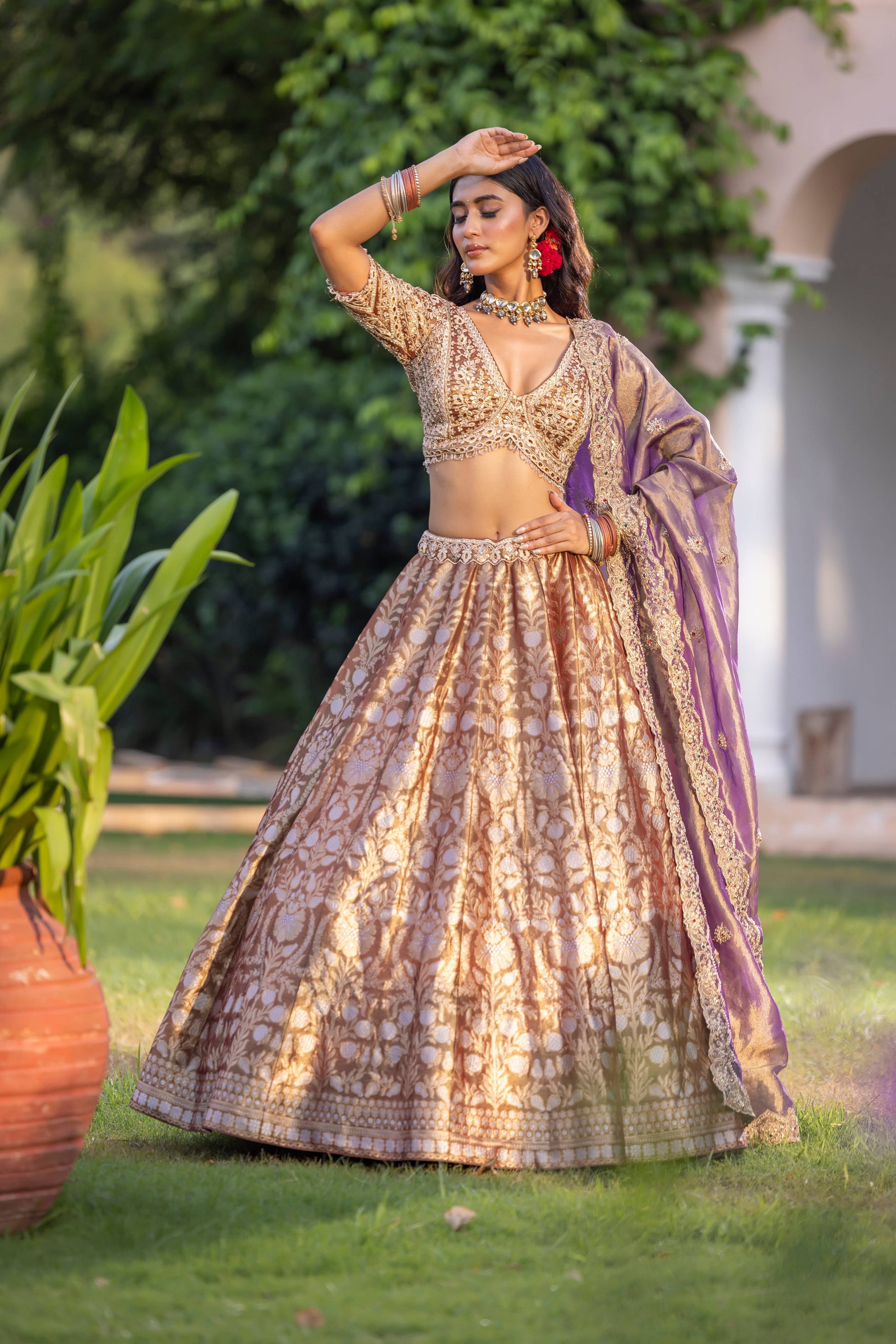 BANARSI SILK BRIDAL LEHENGA CHOLI WEDDING ,RECEPTION,MEHENDI, SIDER, PARTY WEAR OUTFIT