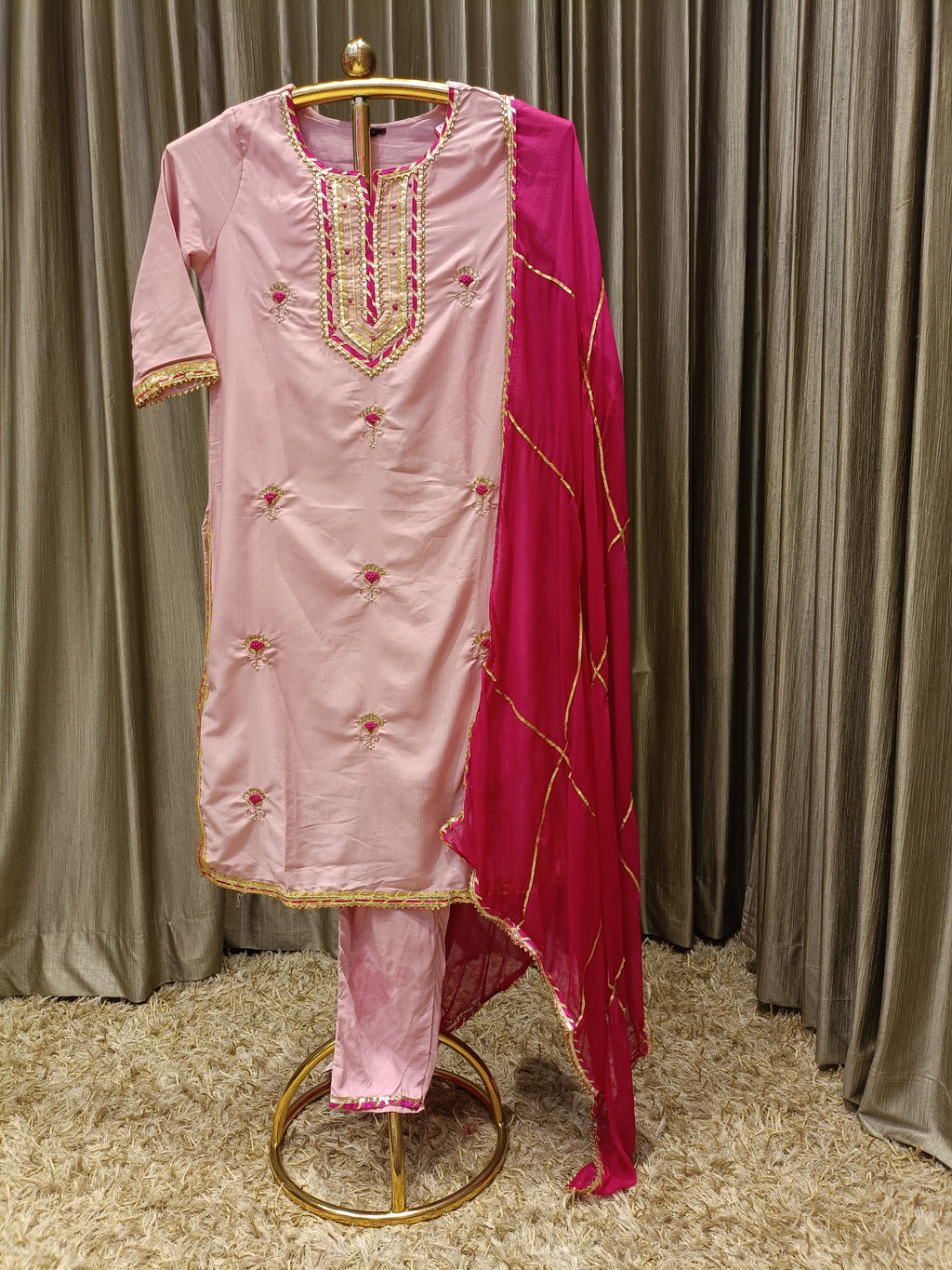 semi party style kurta set