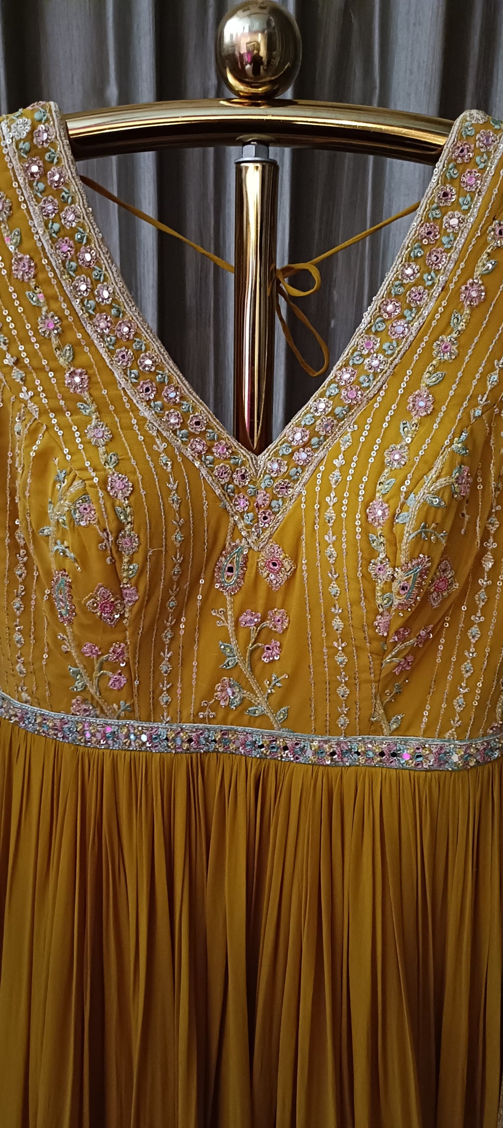 ANARKALI,PARTY WEAR,SANGEET,MEHNDI,HALDI, FLOOR LENGTH SUIT