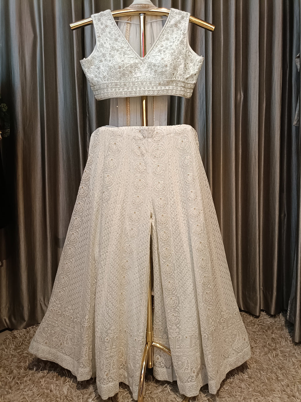 CROP TOP,PARTY WEAR,SANGEET,PALAZZO,GHARARA,LAKHNAVI