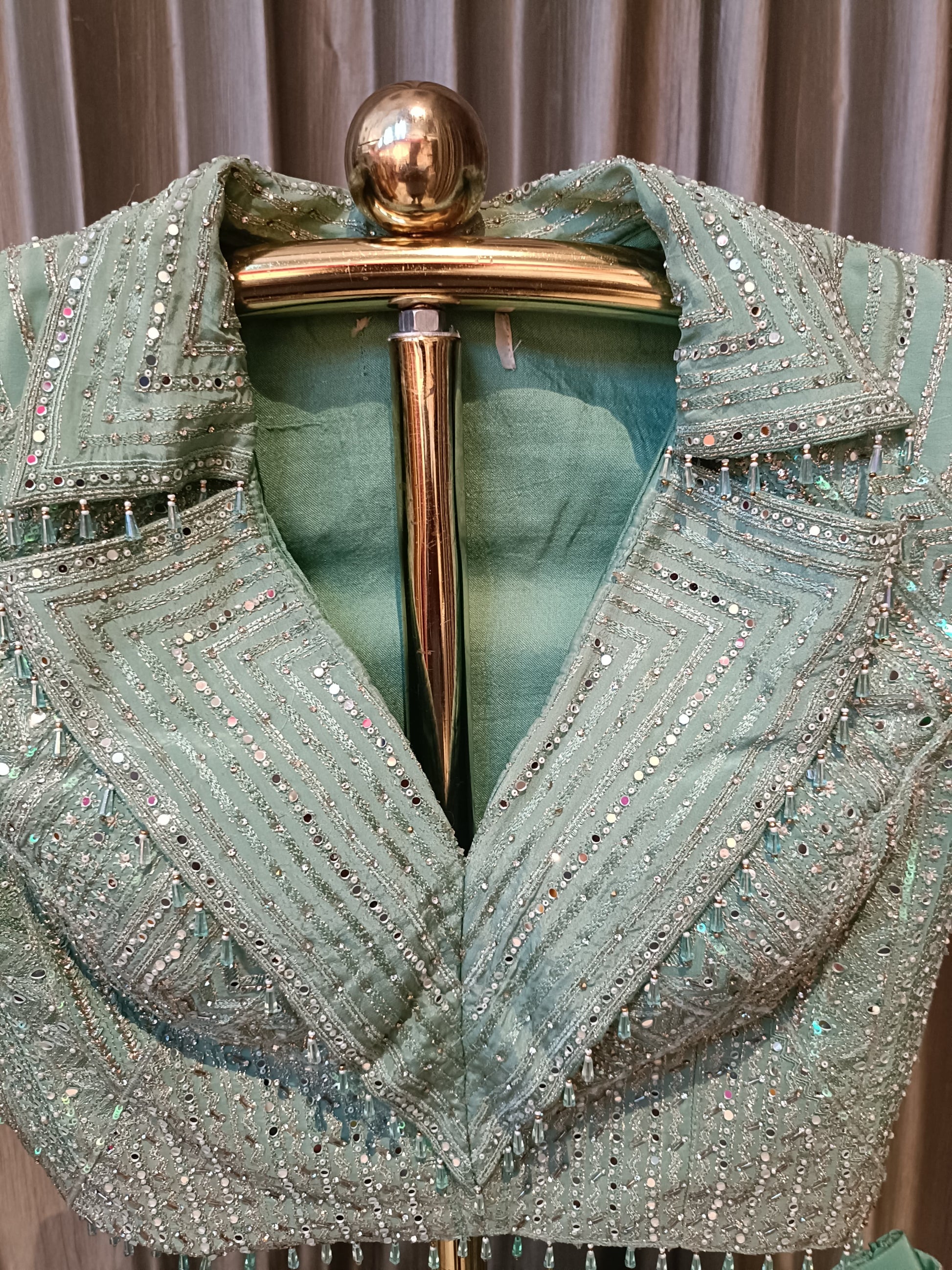 CROP TOP,INDO-WESTERN,PARTY WEAR,SANGEET,MEHENDI,SUIT