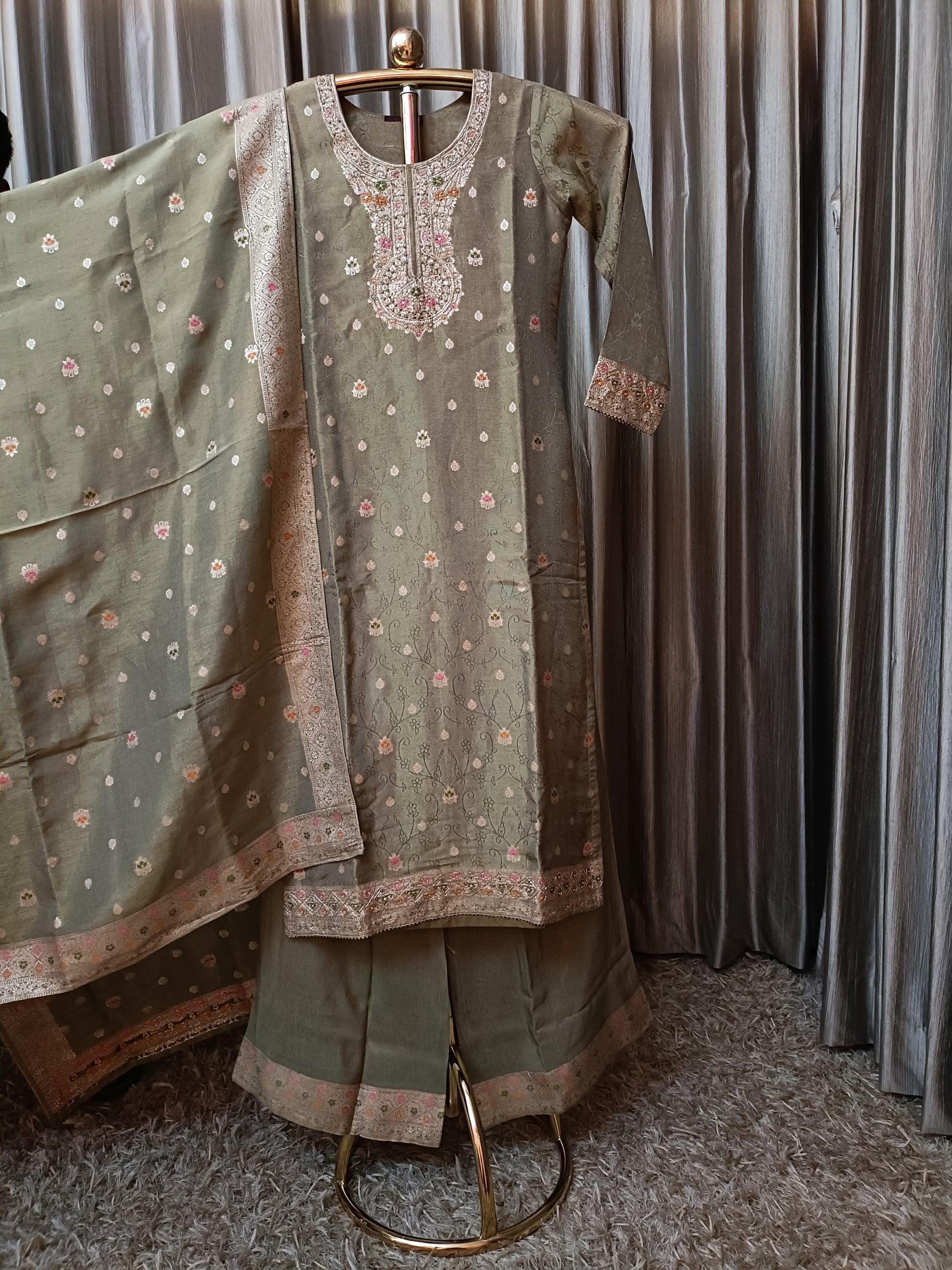 SILK PALAZOO LONG KURTI DRESS MEHNDI OCCASSION