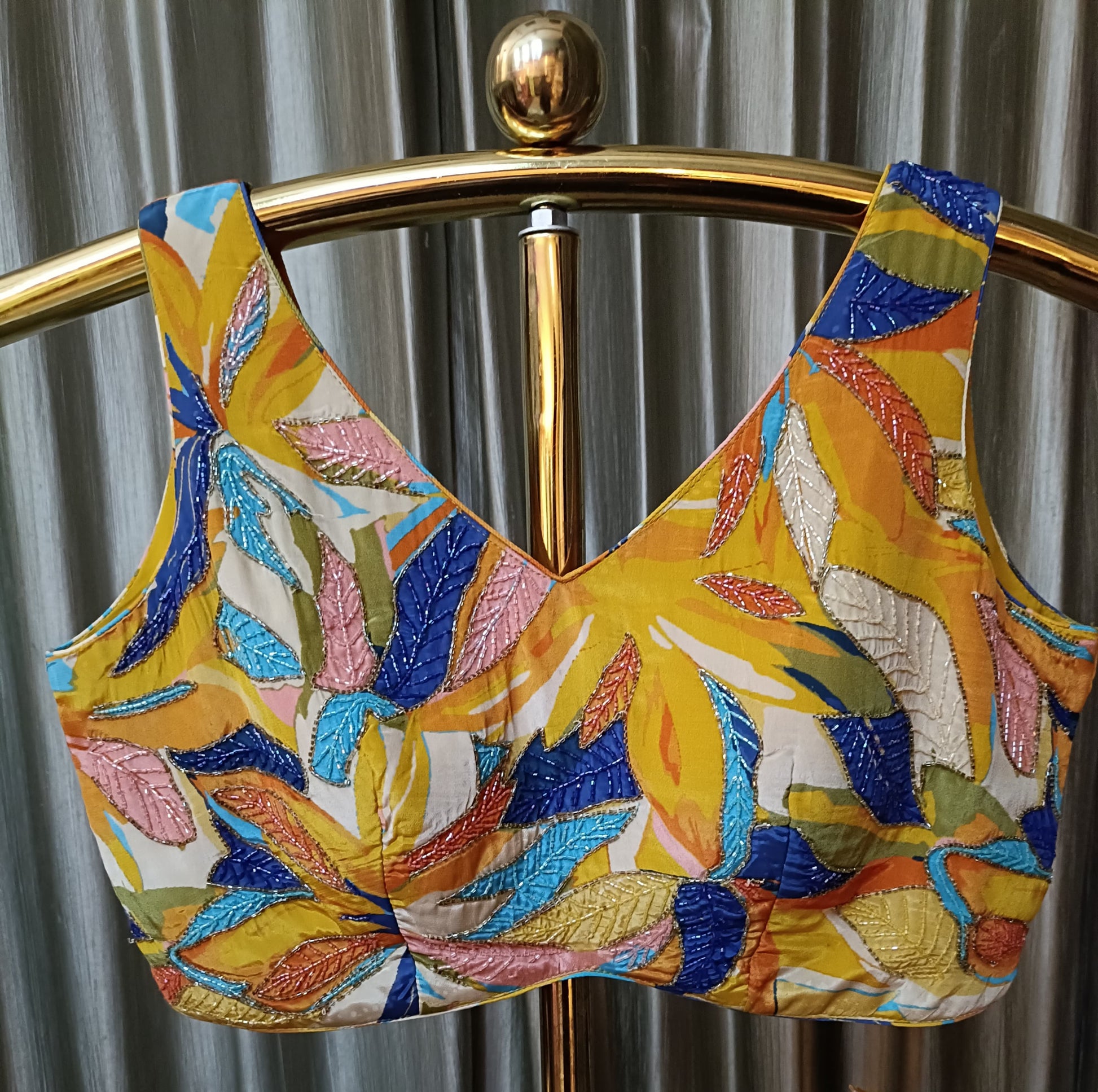 FLORAL PRINT CREP READY TO WEAR  SAREE,HALDI ,MEHNDI OCCASSION
