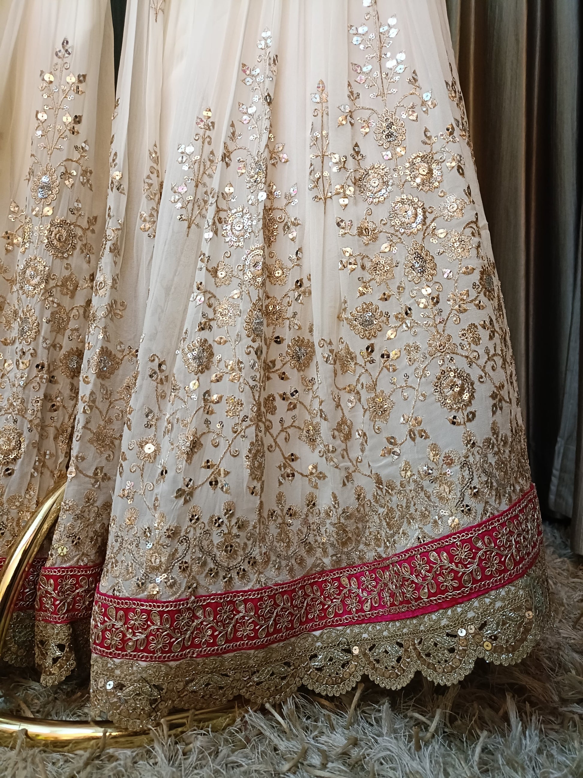 GHARARA SET SANGEET,WEDDING,FUNCTIONAL ,FESTIVE WEAR PARTY OUTFIT