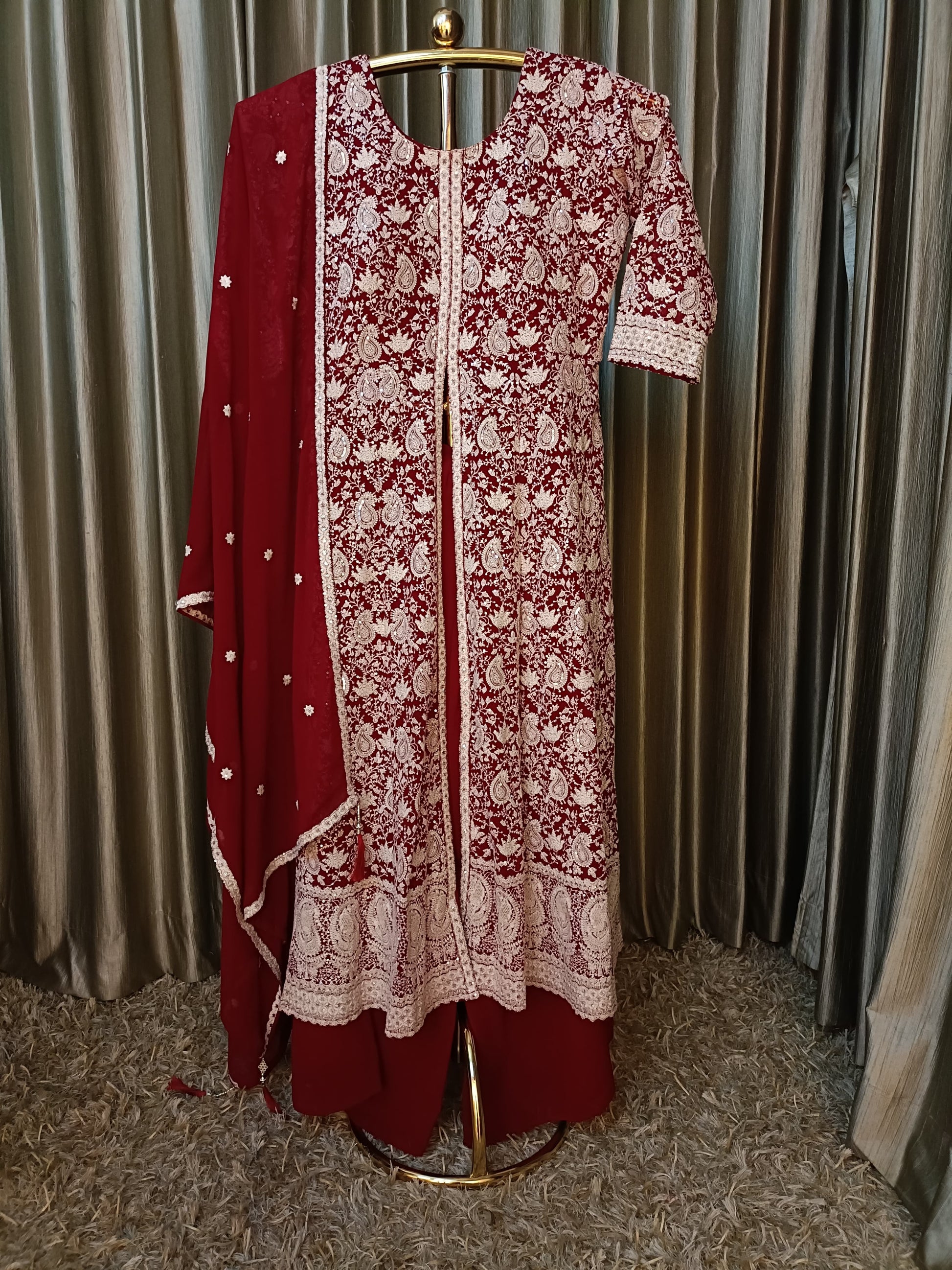 LUCKHNAVI FRONT SLIT CUT ANARKALI DRESS,EVENING,FESTIVE,TRADITIONAL WEAR