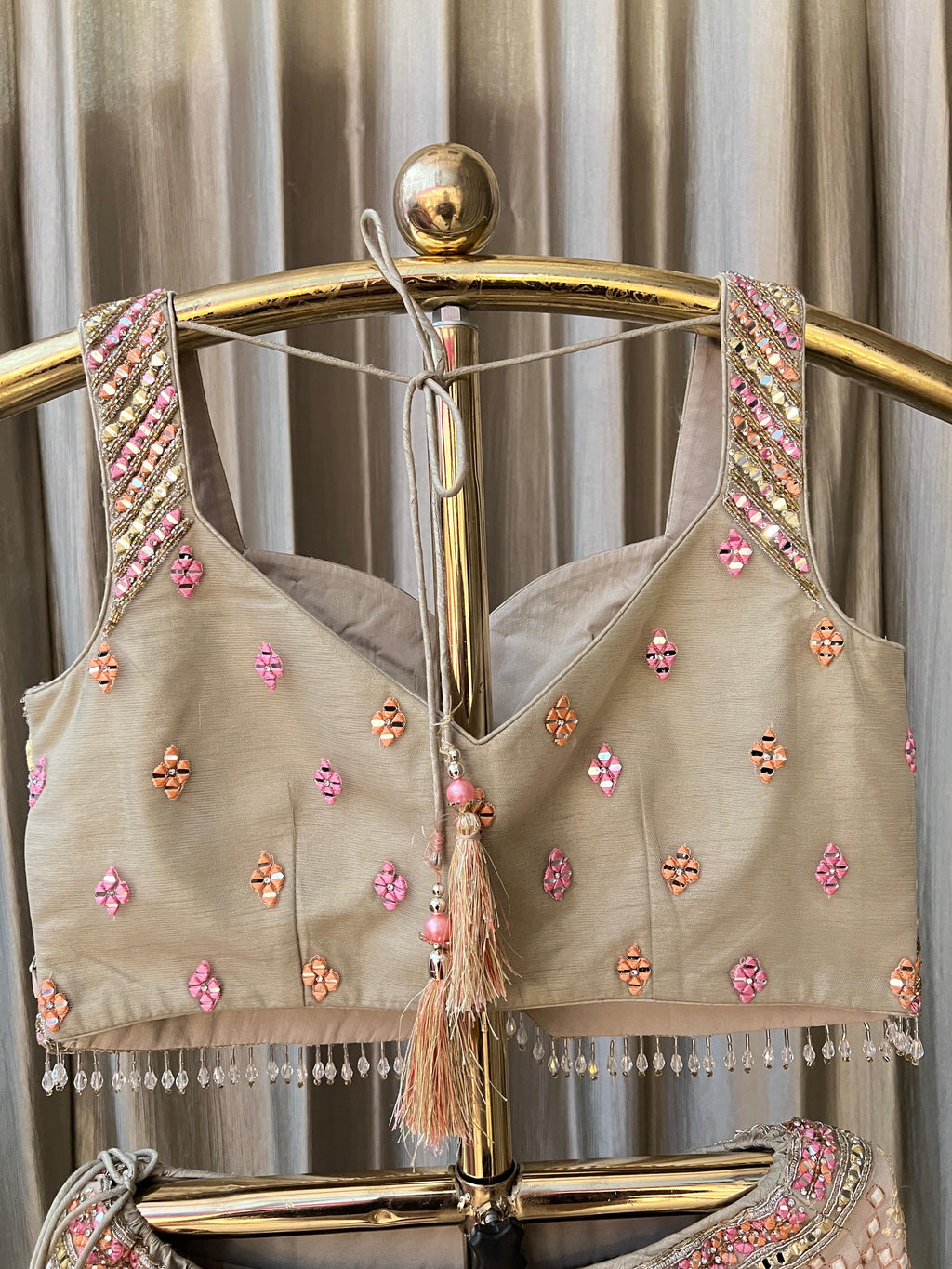 MEHANDI & SANGEET WEAR TRADITIONAL THREAD WORK LEHENGA CHOLI