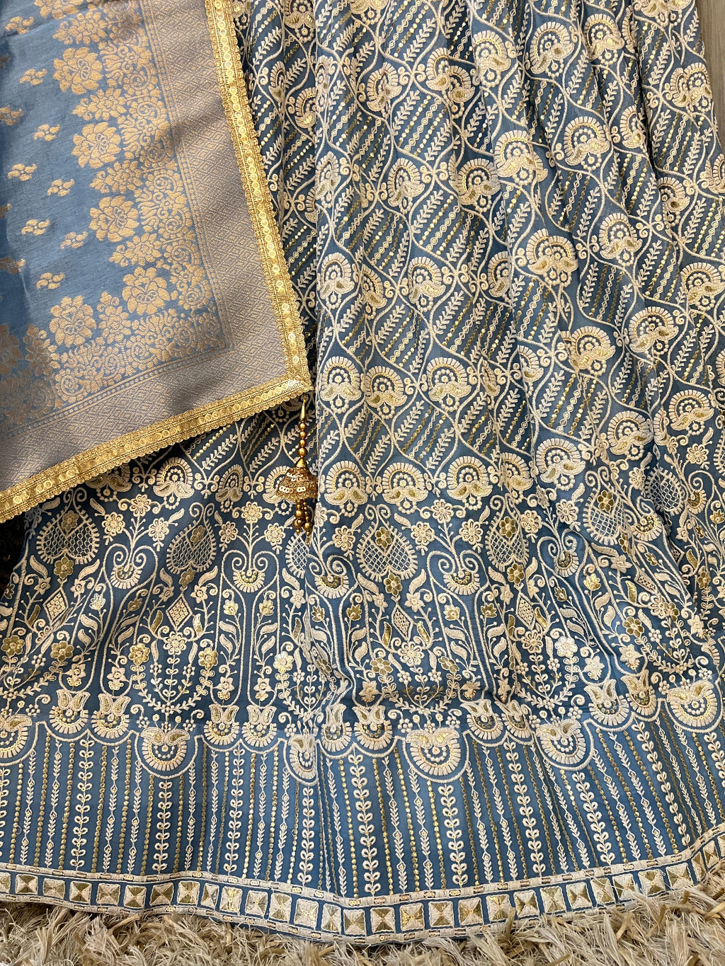 TRADITIONAL WEAR,THREAD WORK GEORGETTE LEHENGA CHOLI