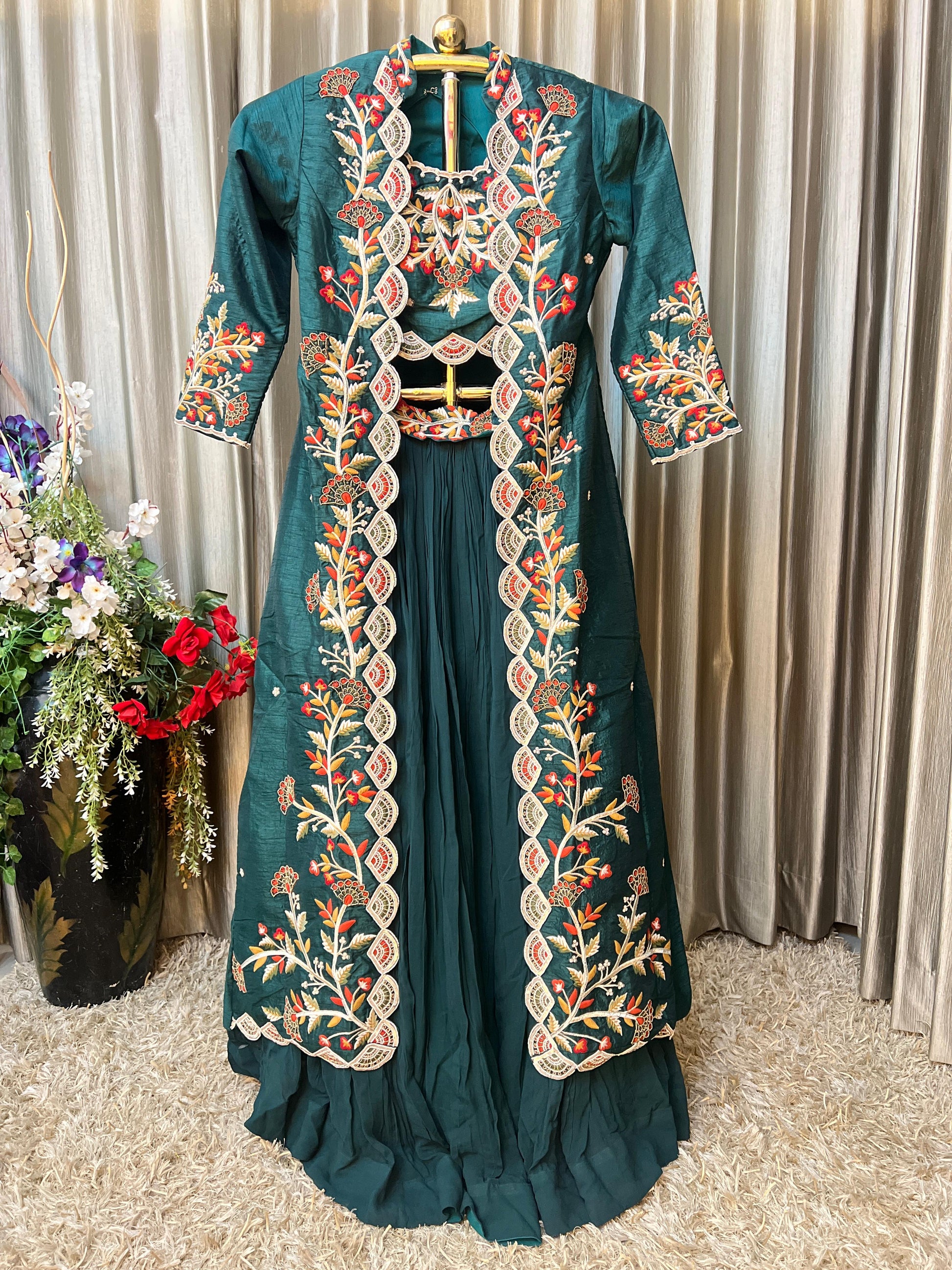 INDO WESTERN,SHORT TOP WITH JACKET LEHENGA CHOLI