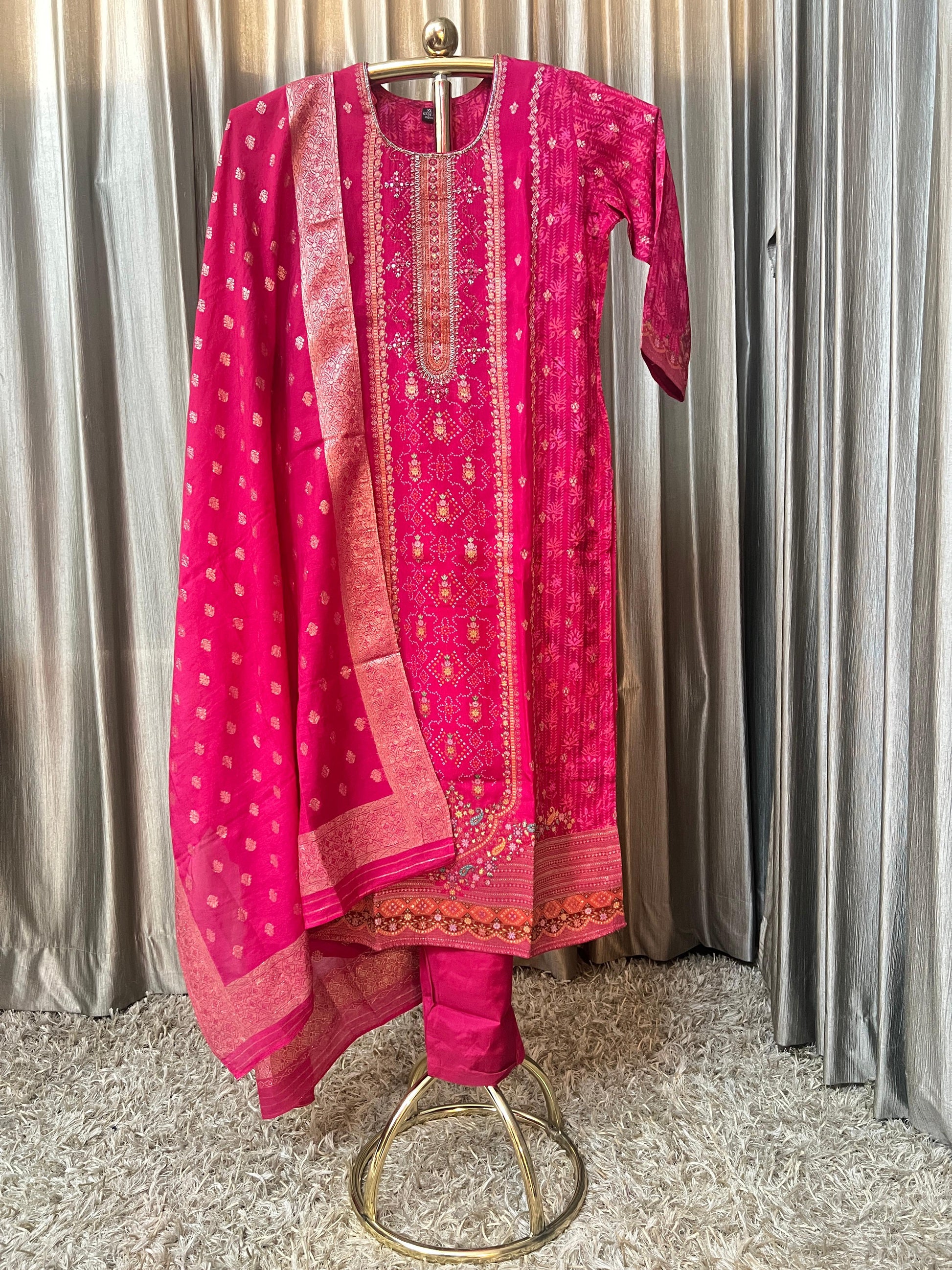 DOLA SILK KURTA SET, PARTY ,FESTIVE, OCCASSION ,TRADITIONAL WEAR