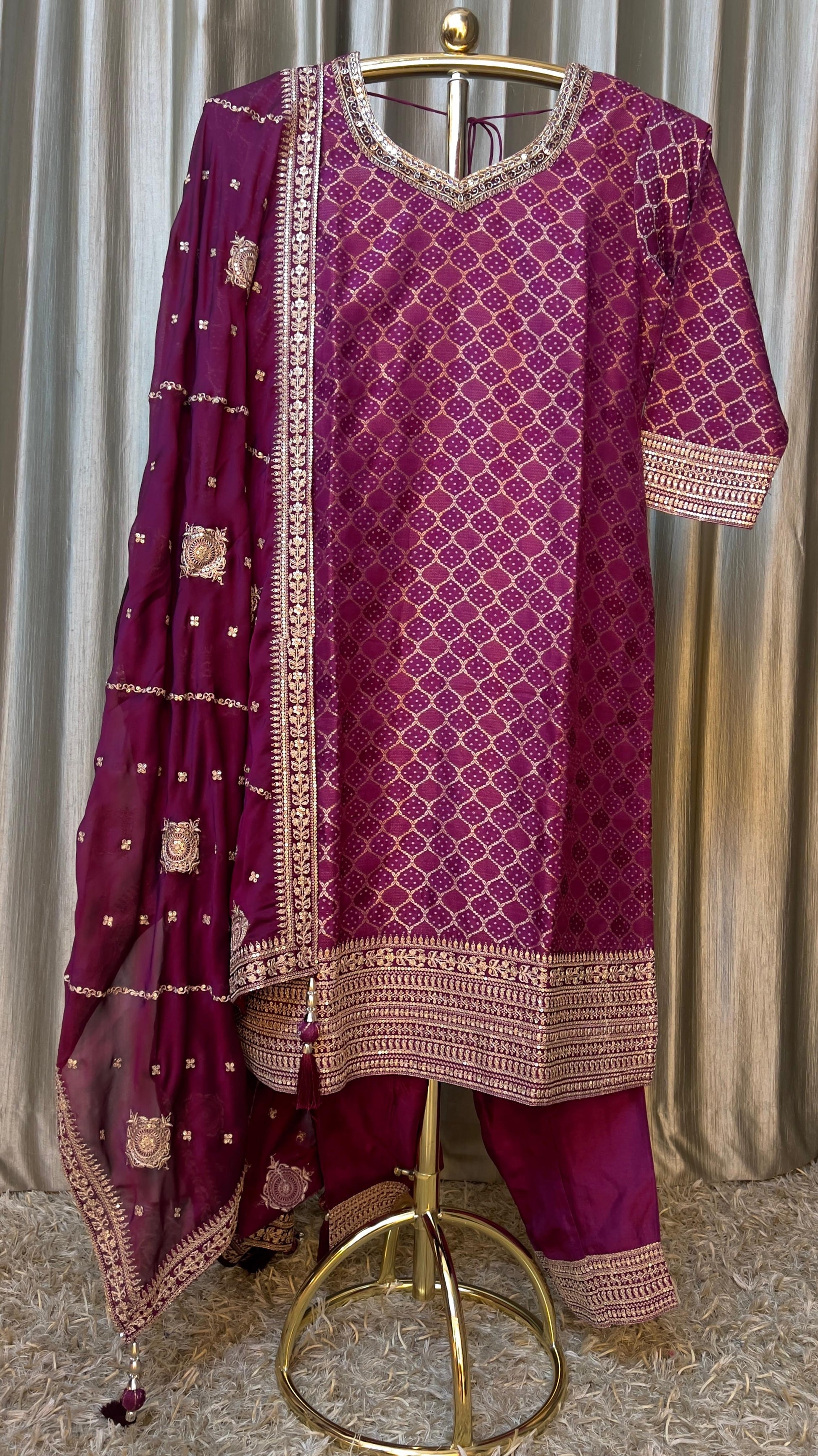 DOLA SILK KURTA SET,SANGEET,FESTIV OCCASSION,RECEPTION,FUNCTIONAL WEAR