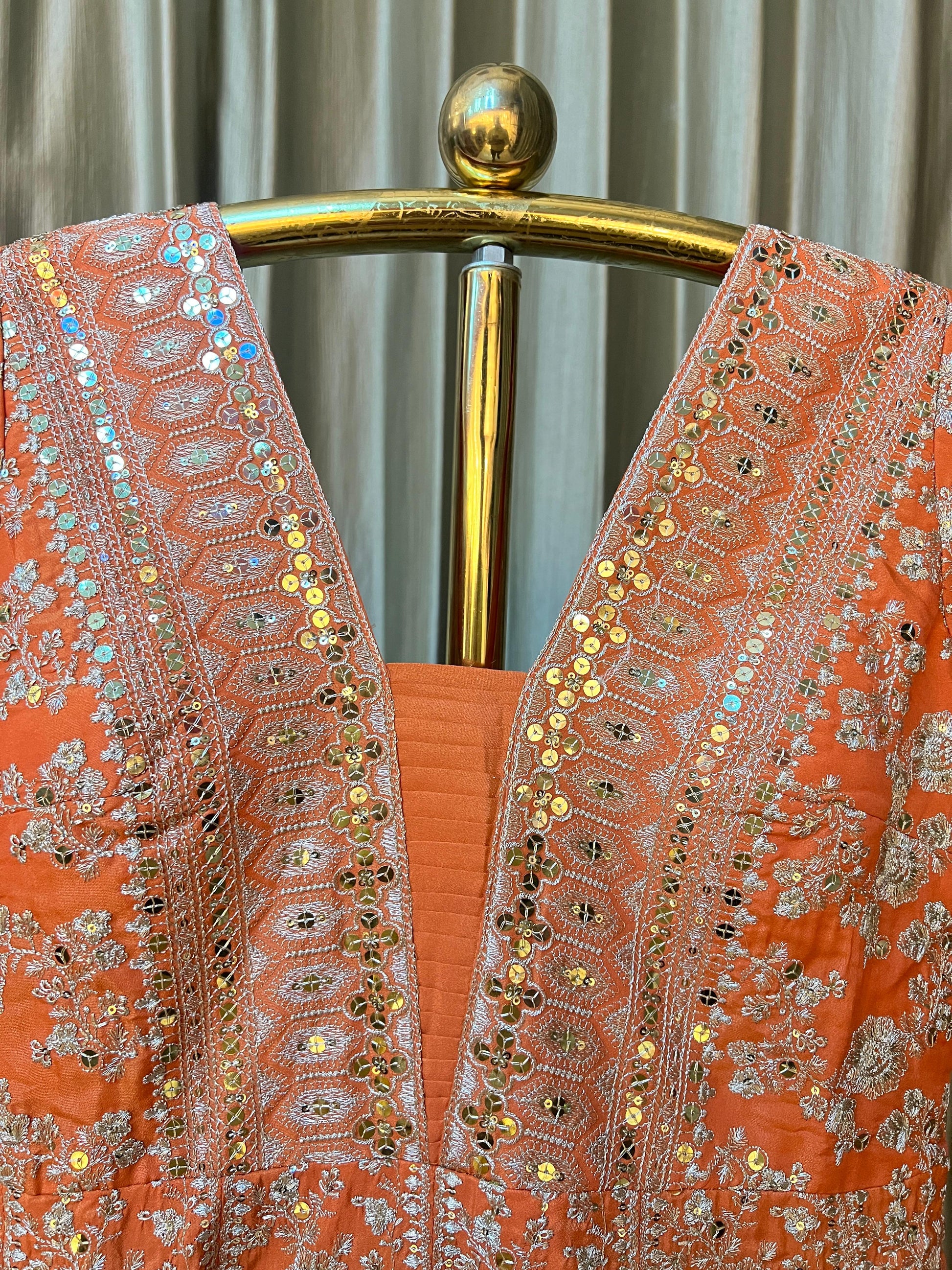 ANARKALI DRESS WEDDING,RECEPTION,FUNCTIONAL EVENING GOWN STYLE OUTFIT