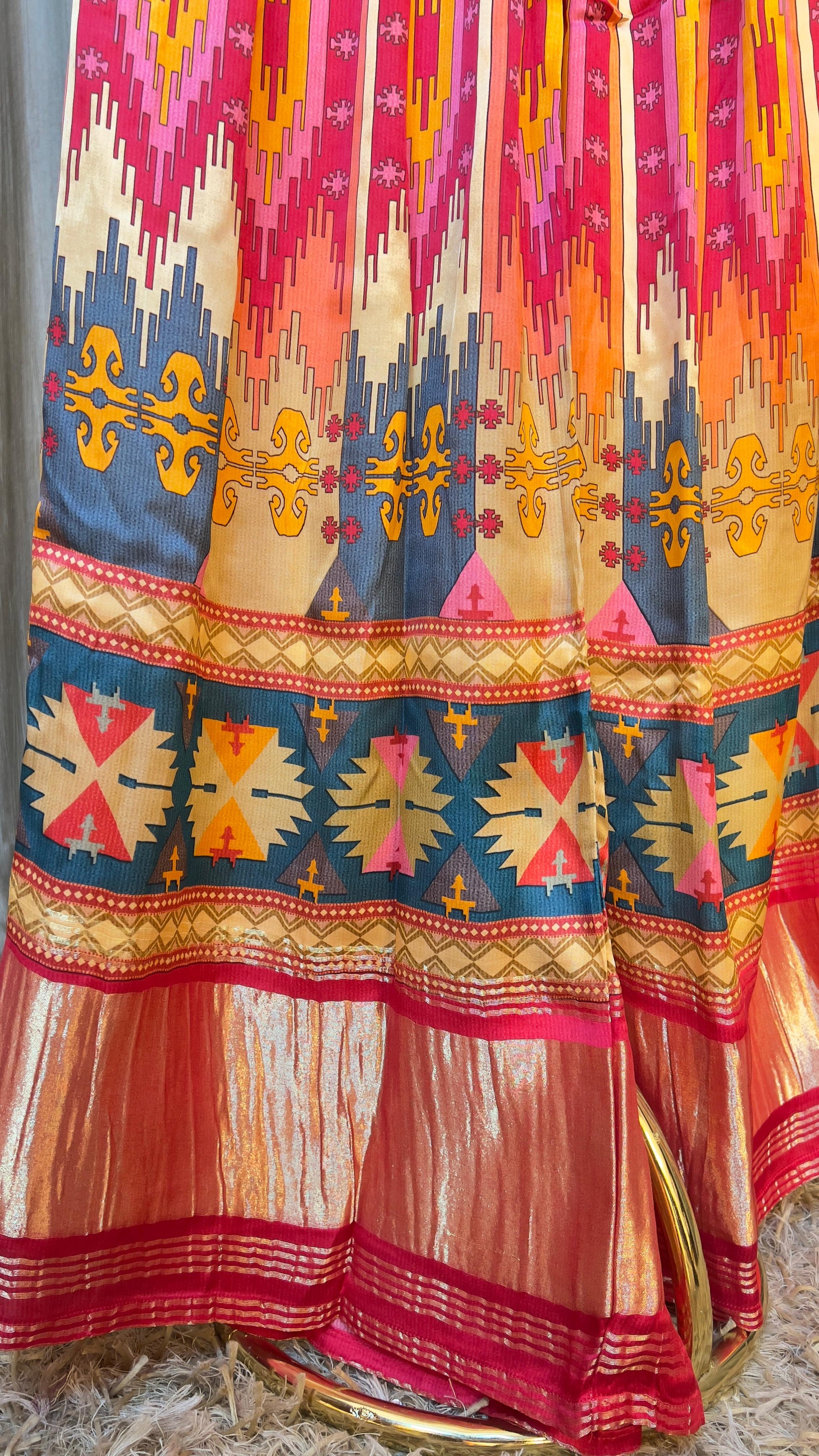 INDO-WESTERN OUTFIT. SANGEET,WEDDING,RECEPTION,FESTIVE OCCASSION OUTFIT