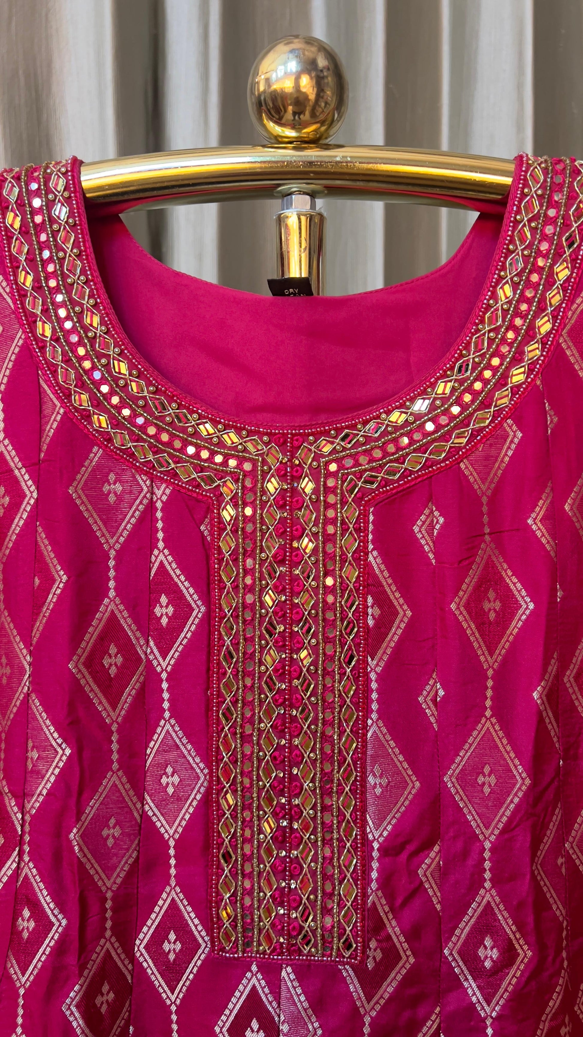 SILK ANARKALI DRESS,FESTIVE OCCASSION,CELEBRATIONS,TRADITIONAL SANGEET FUNCTION PARTY WEAR OUTFIT