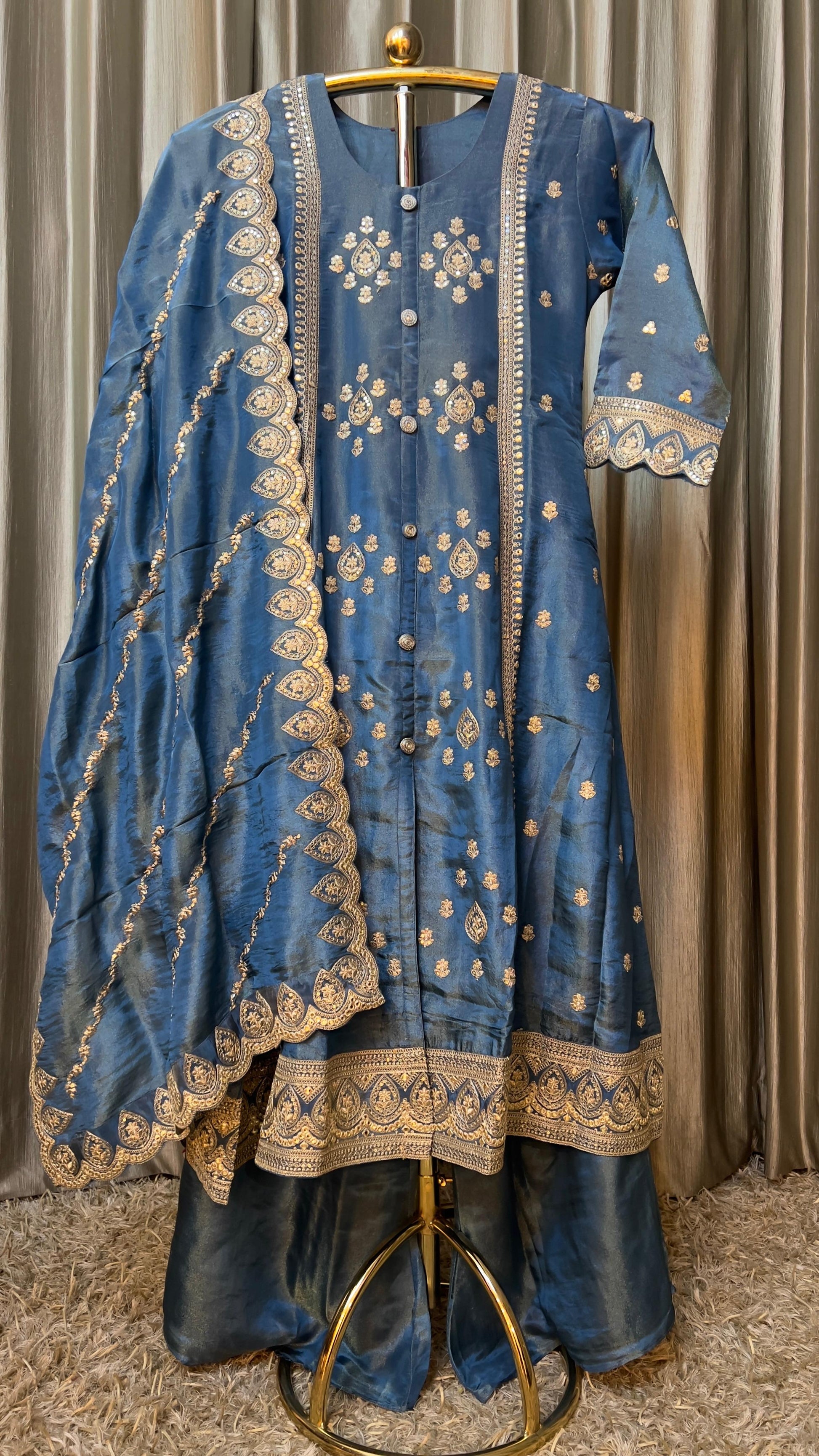 A-LINE KURTA SET SANGEET RECEPTION,FESTIVE OCCASSION, PARTY WEAR