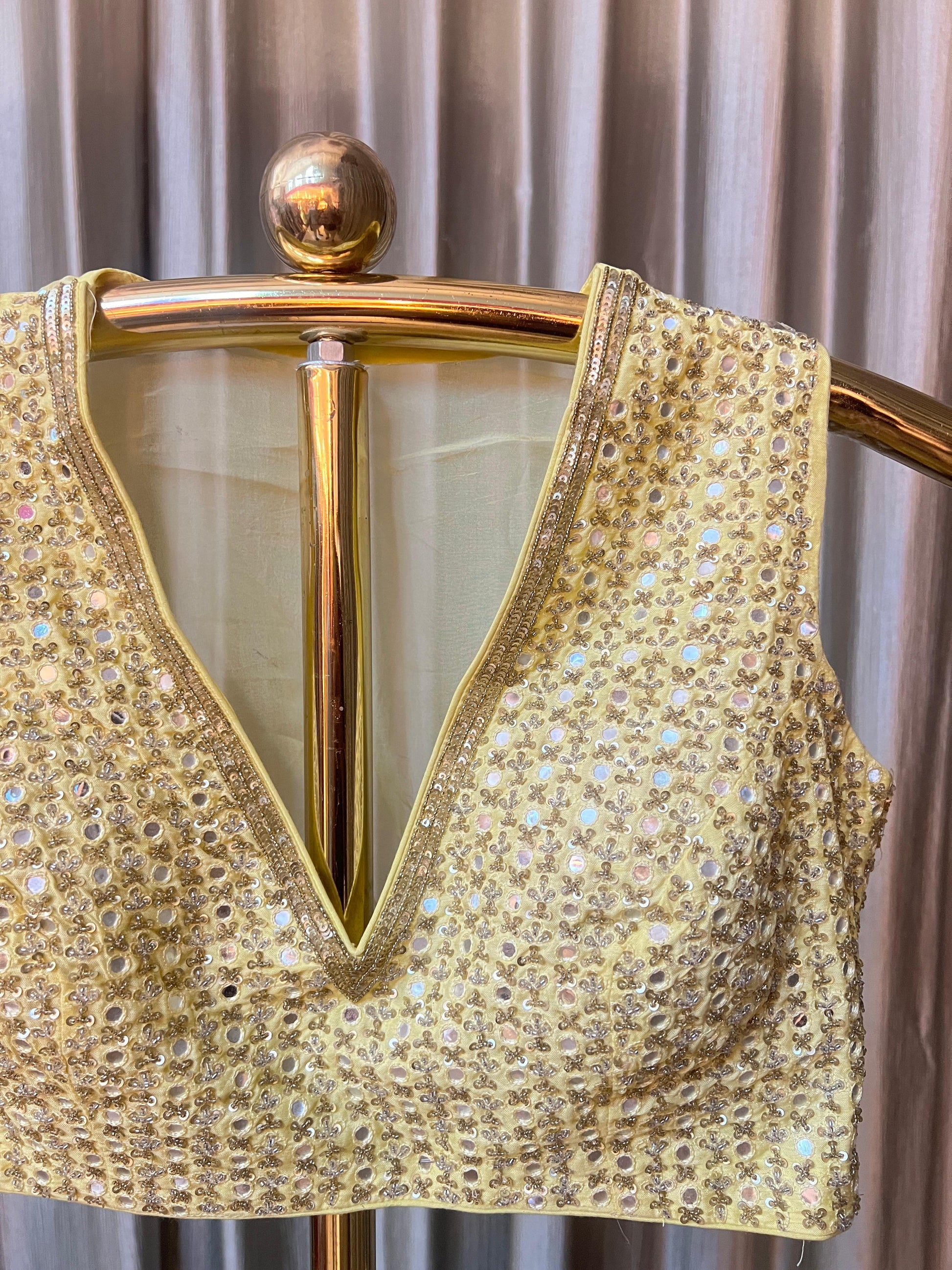 ORGANZA LEHNGA WEDDING,SANGEET, HALDI, OR FESTIVE,OCCASSION TRADITIONAL