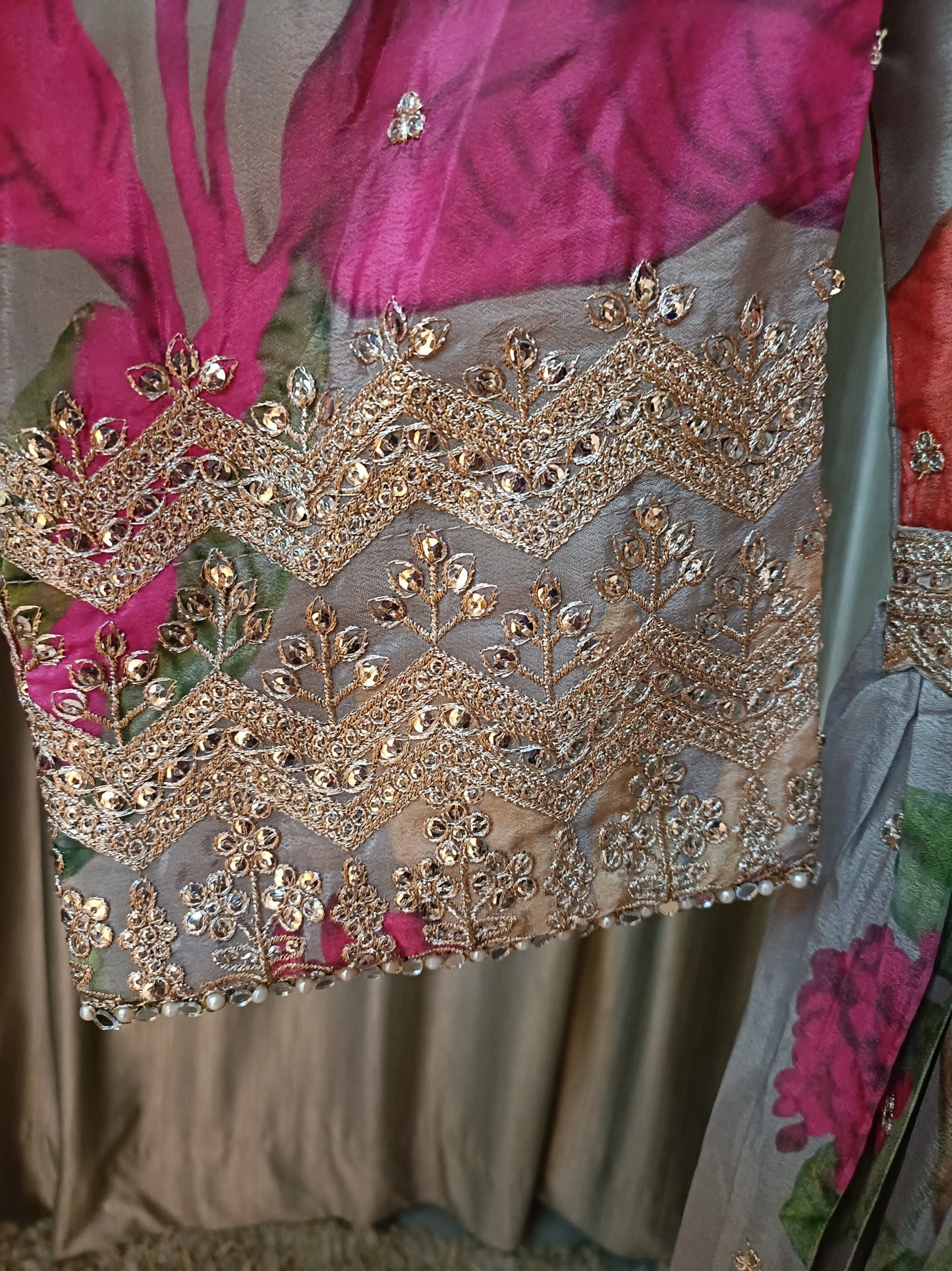 FLORAL PRINT.PLUS SIZE,SANGEET,MEHNDI,PARTY WEAR GOWN