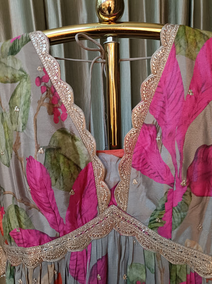 FLORAL PRINT.PLUS SIZE,SANGEET,MEHNDI,PARTY WEAR GOWN