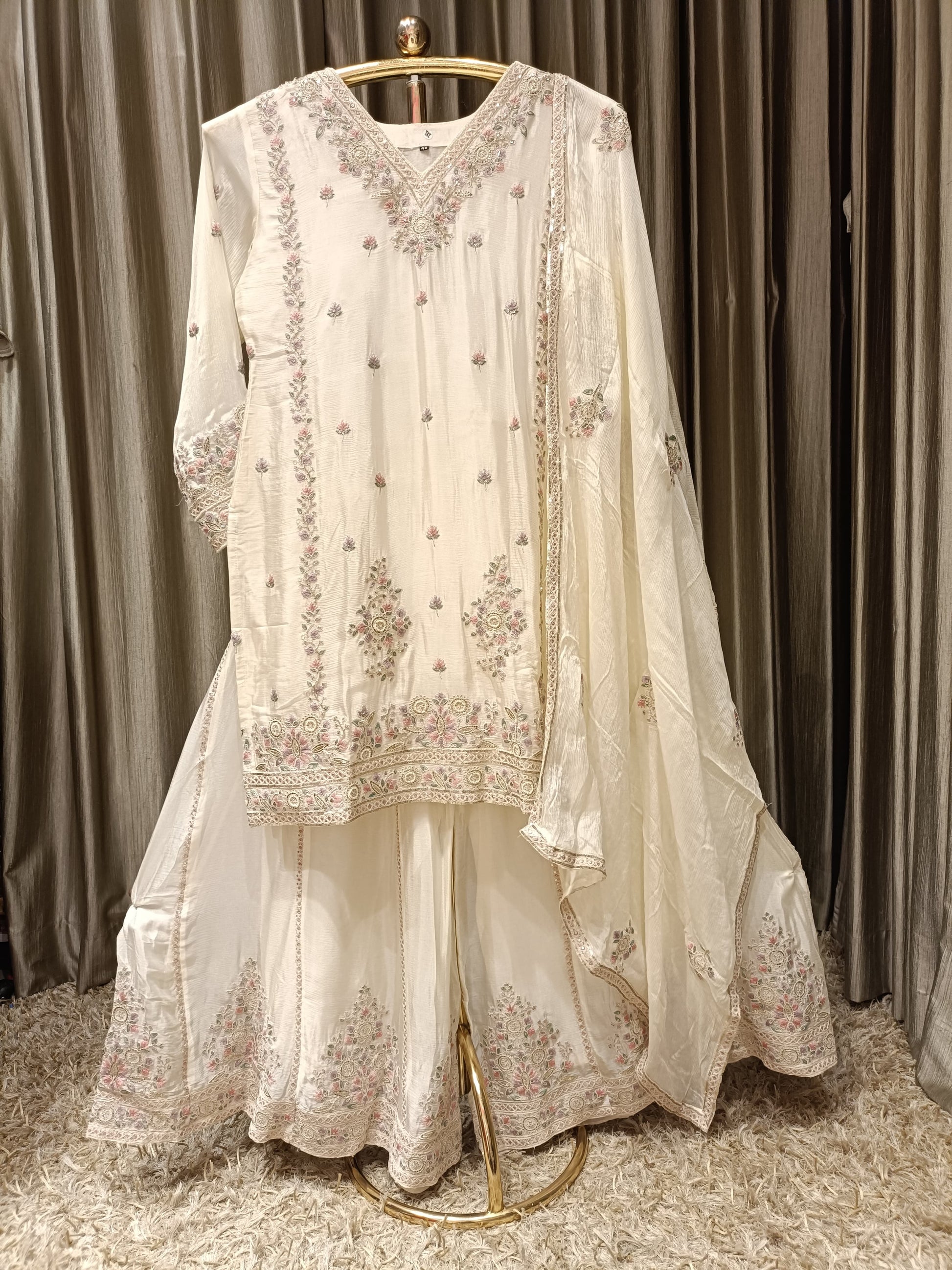PLUS SIZE PARTY WEAR,SANGEET,PALAZZO,GHARARA