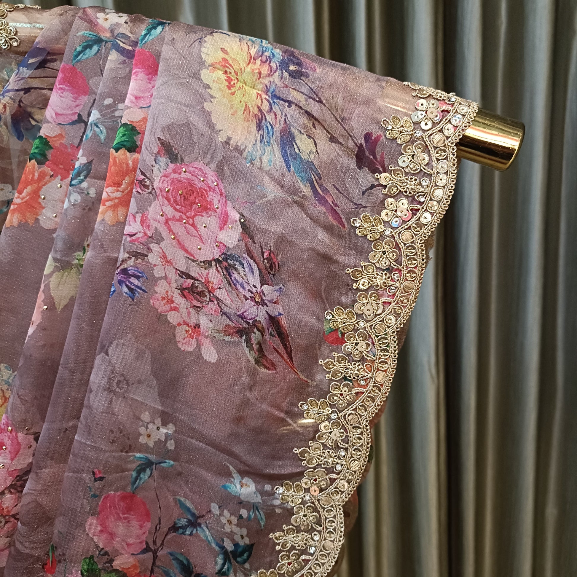 FLORALPRINTED ORGANZA SAREE FESTIVE OCCASSION,MEHNDI, SANGEET CEREMONEY