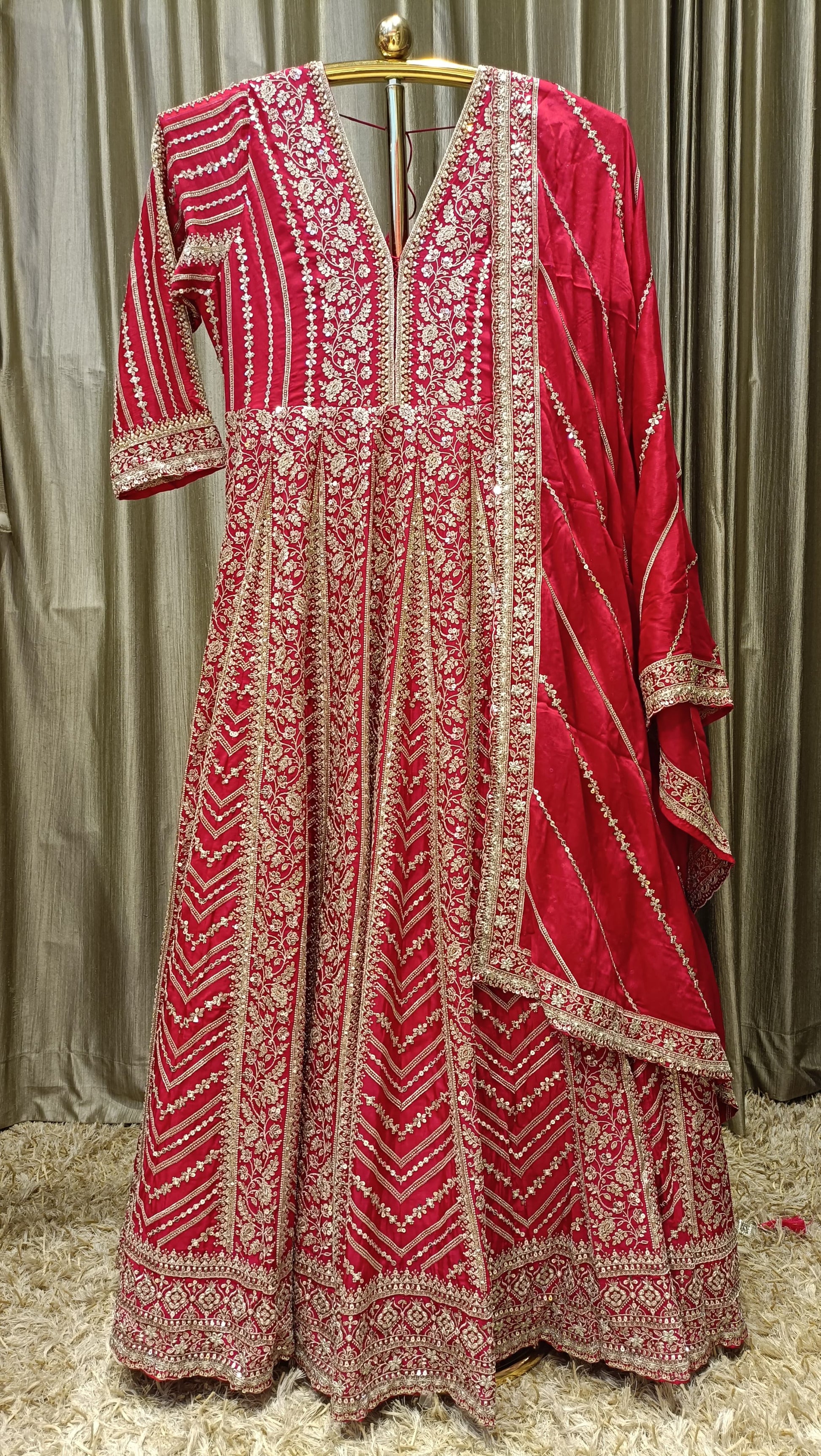 FLOOR LENGTH ANARKALI GOWN WEDDING,RECEPTION,PARTY WEAR OUTFIT