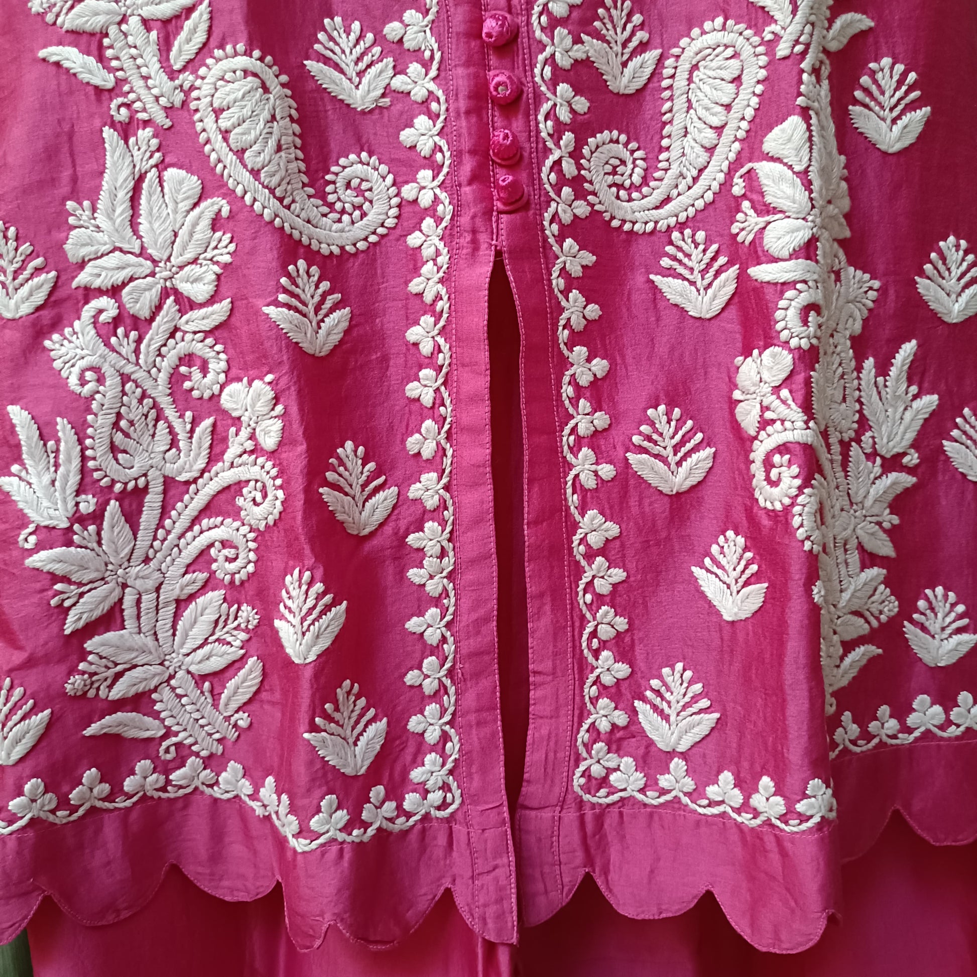LAKHNAVI KURTI SET
