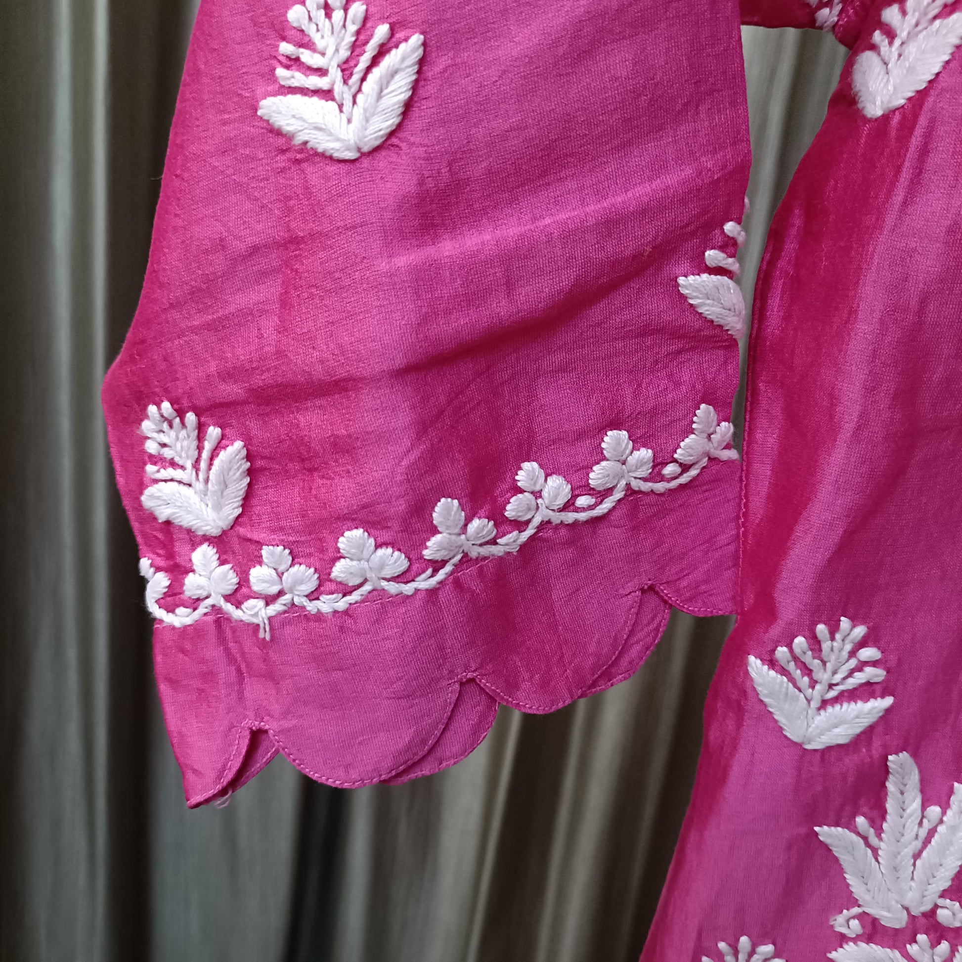 LAKHNAVI KURTI SET