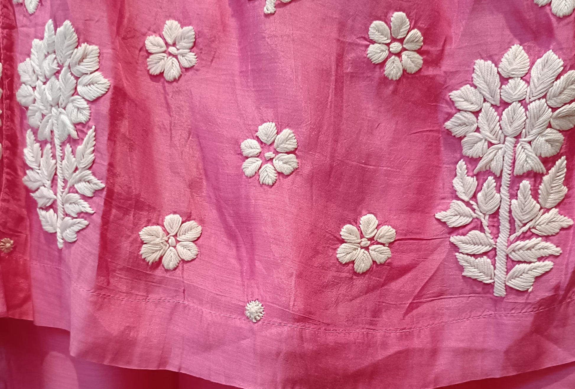 LAKHNAVI KURTI SET