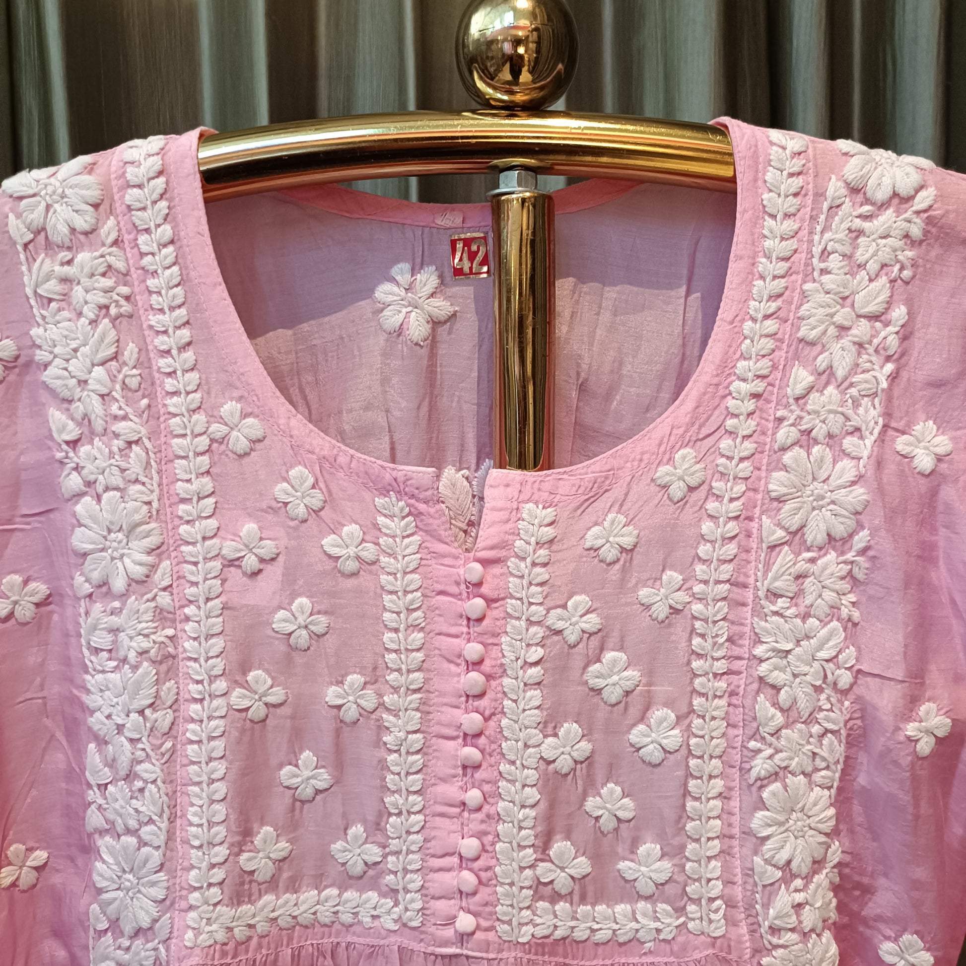 LAKHNAVI KURTI SET