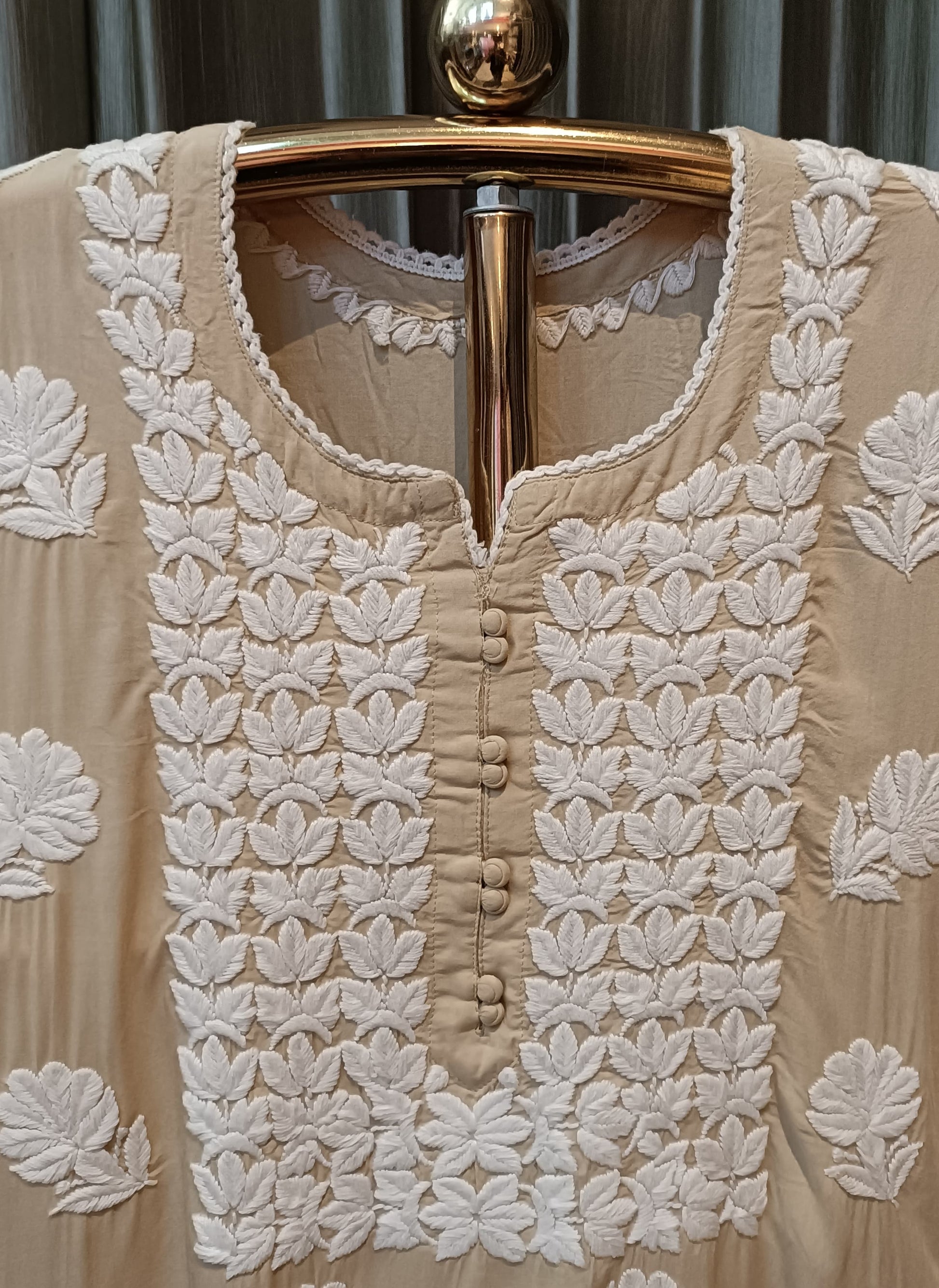 LAKHNAVI KURTI SET