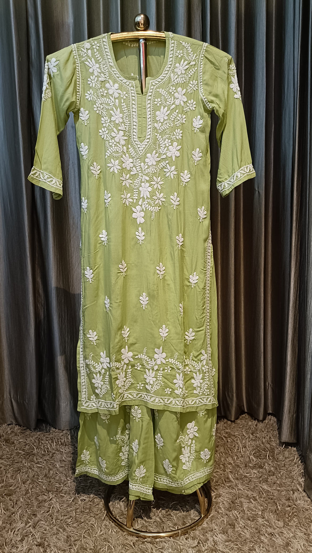 LAKHNAVI KURTI SET